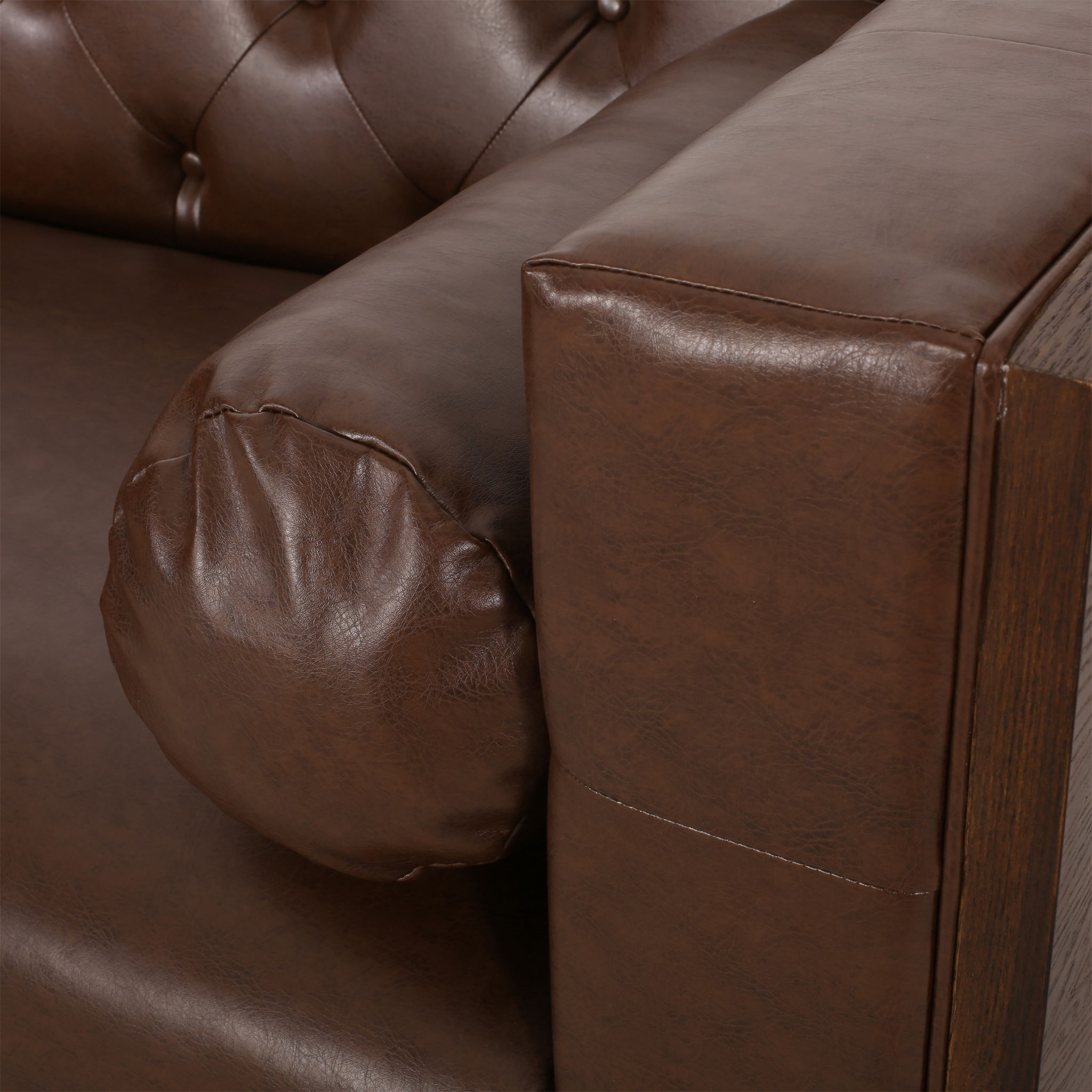 Contemporary 3 Seater Sofa With Tufted Design