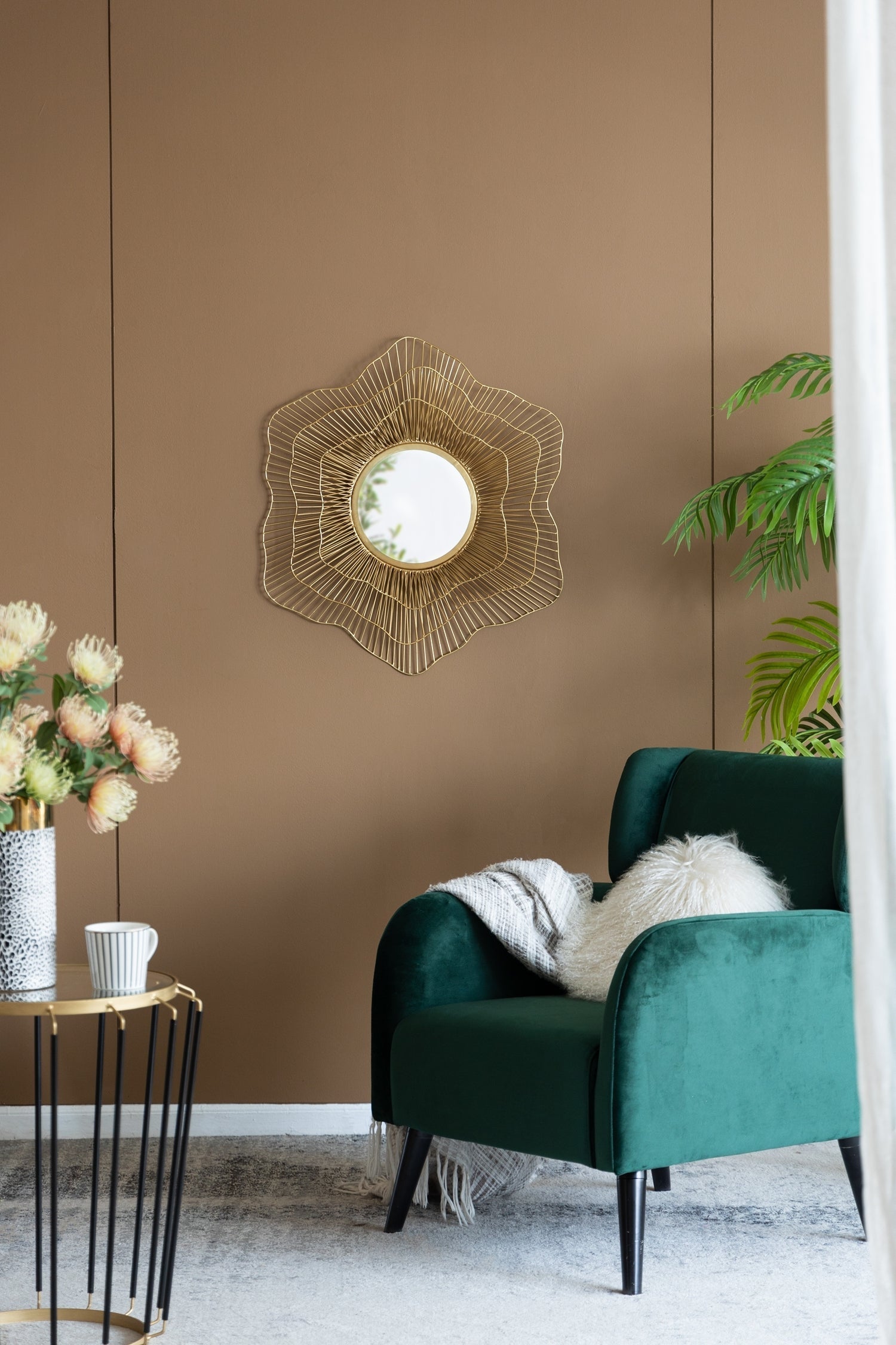 27x27 Metal Starburst Wall Mirror with Gold Iron Frame