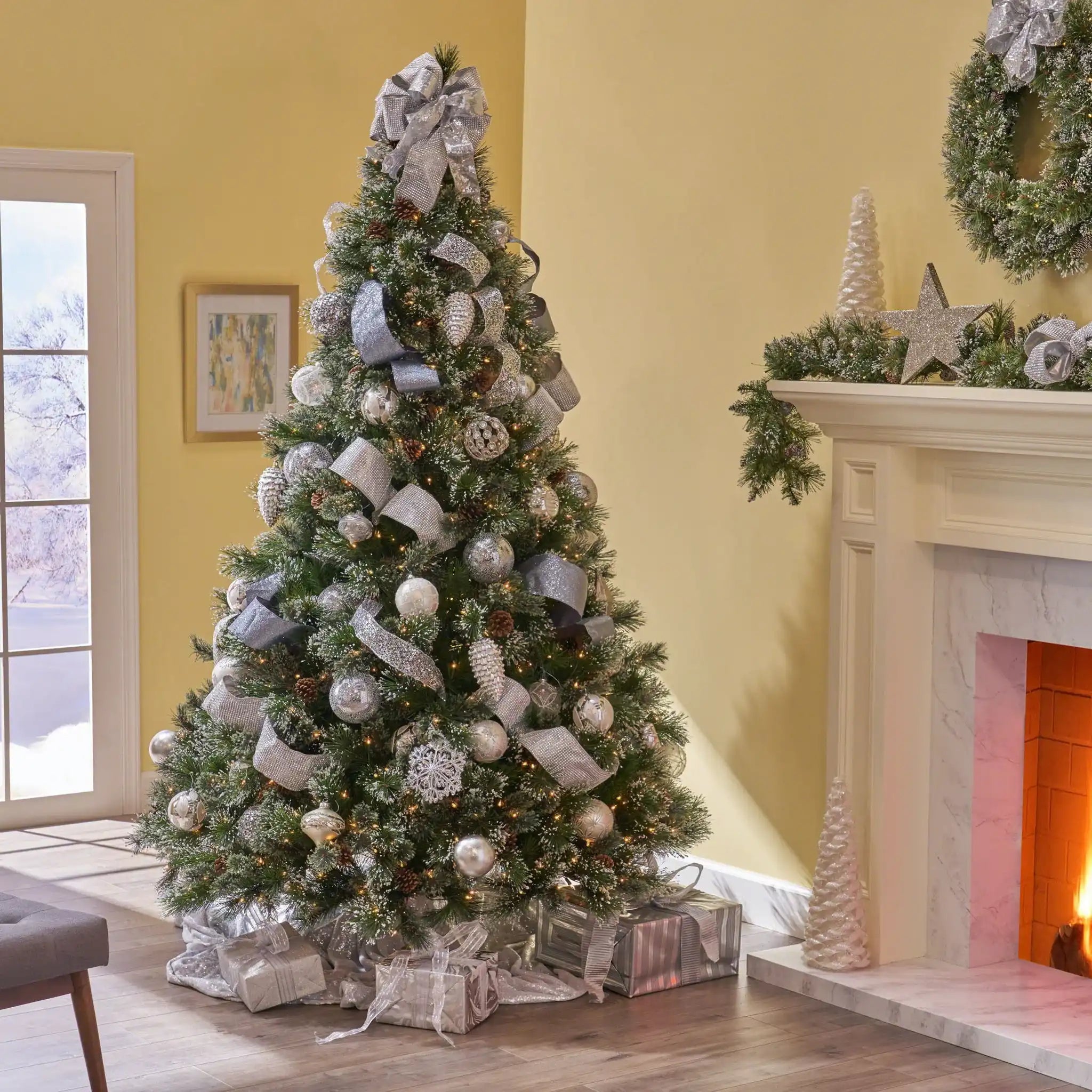 Cashmere And Snow Bristle Mixed Christmas Tree With Pine Cones - Green