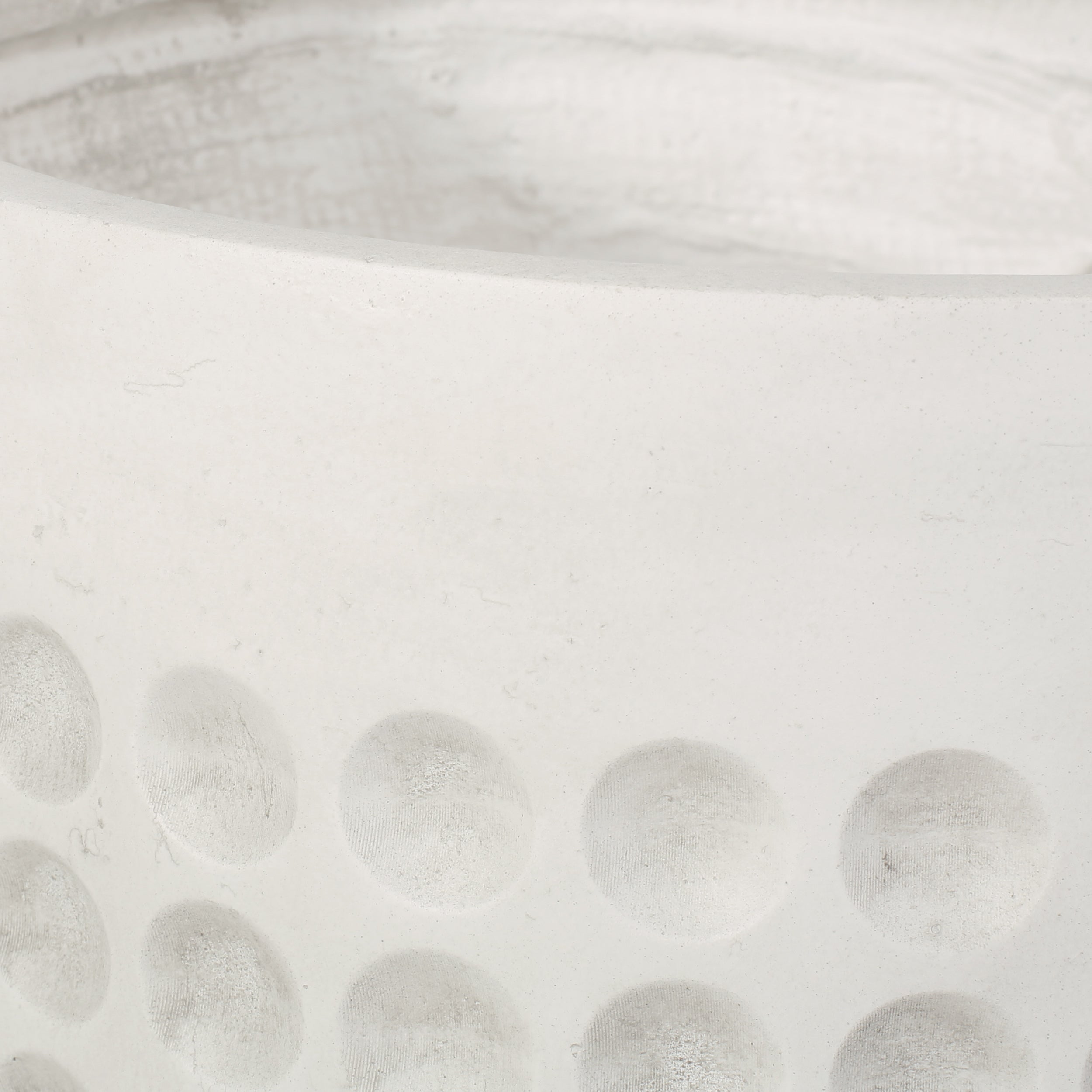 Antique white round planter
