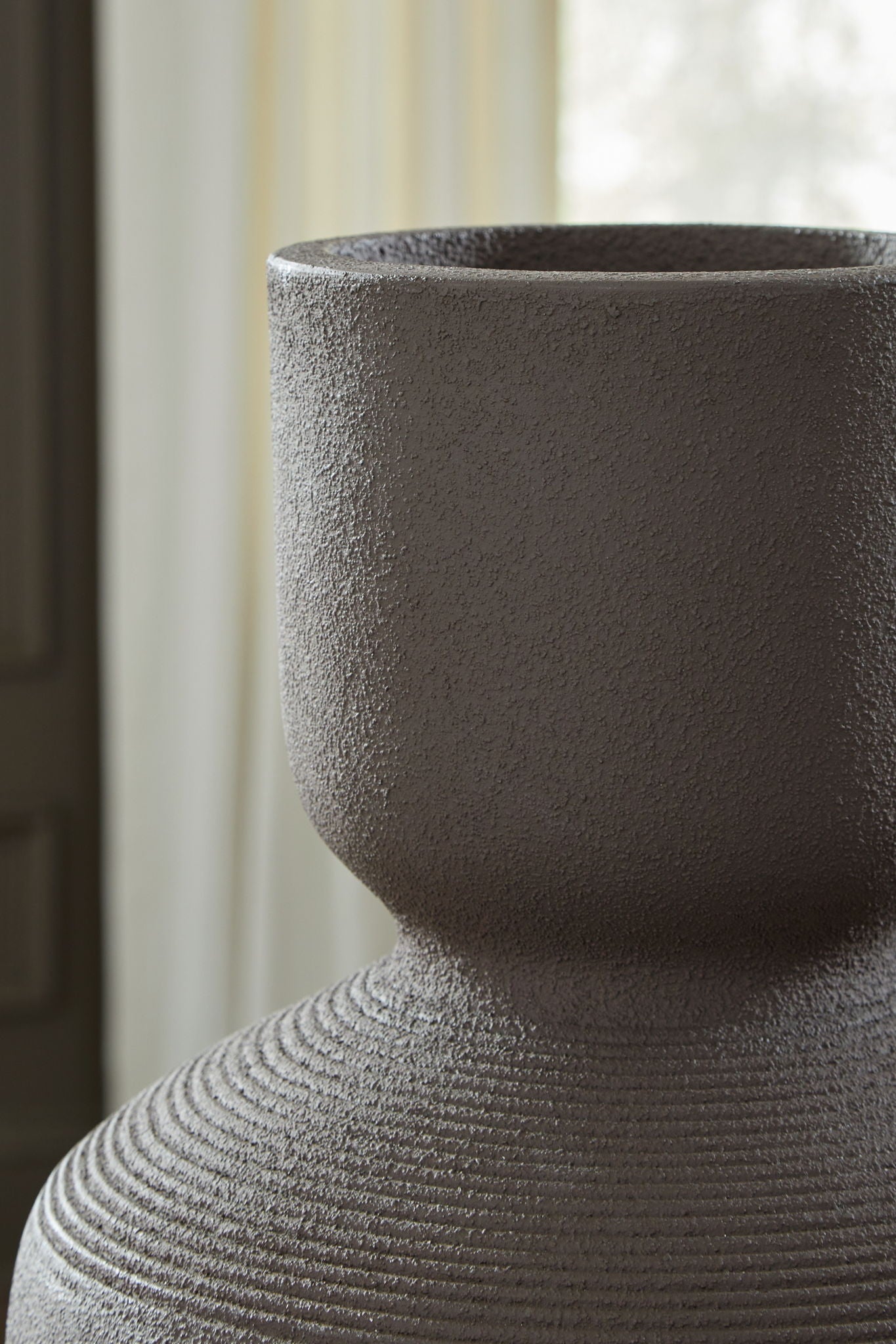 Dalsen - Vase - Best Buy Furniture