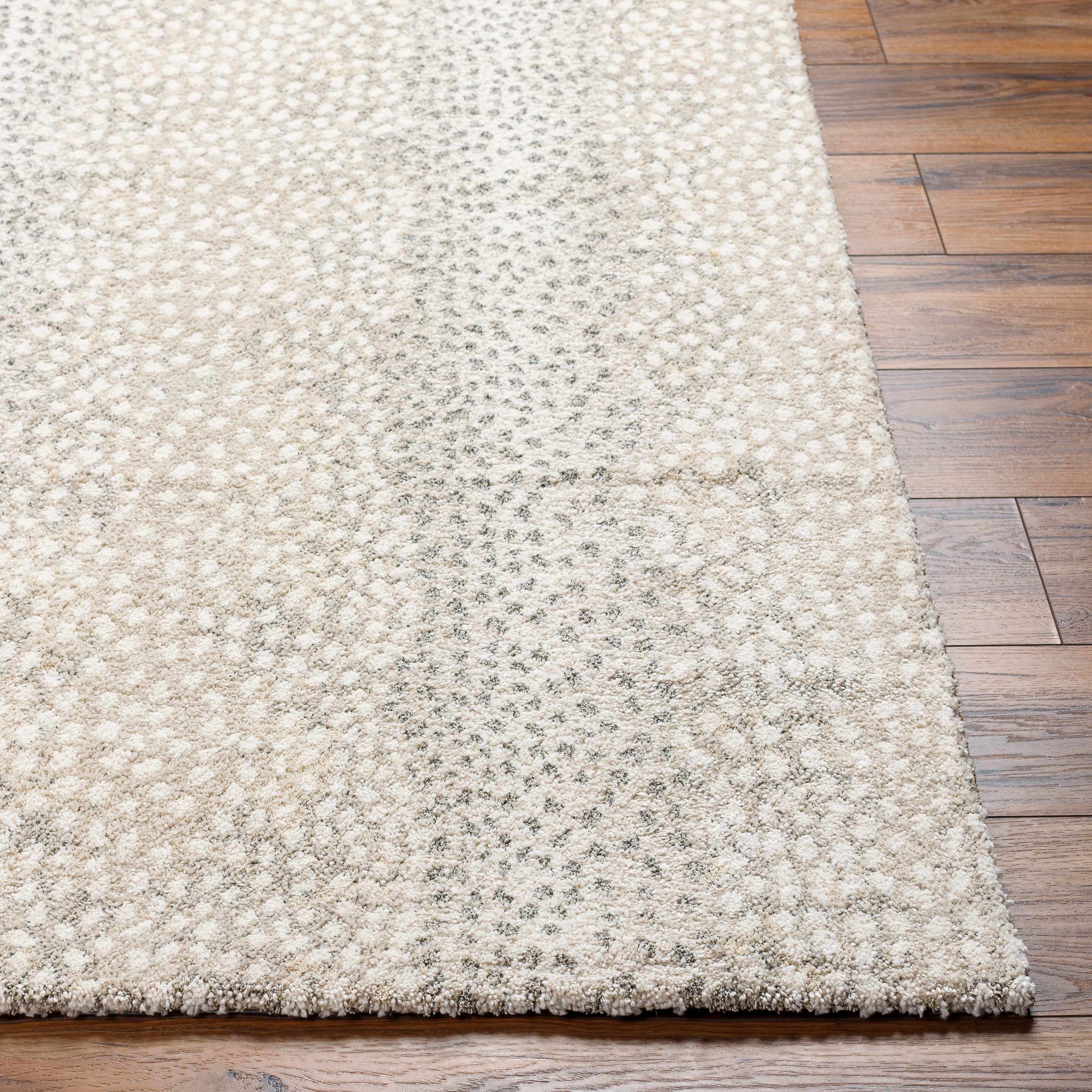 Daiva Luxe Rug