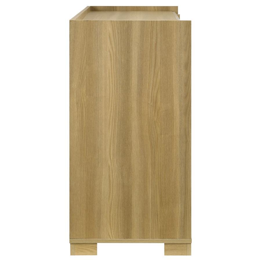 Hyland - 6-Drawer Dresser