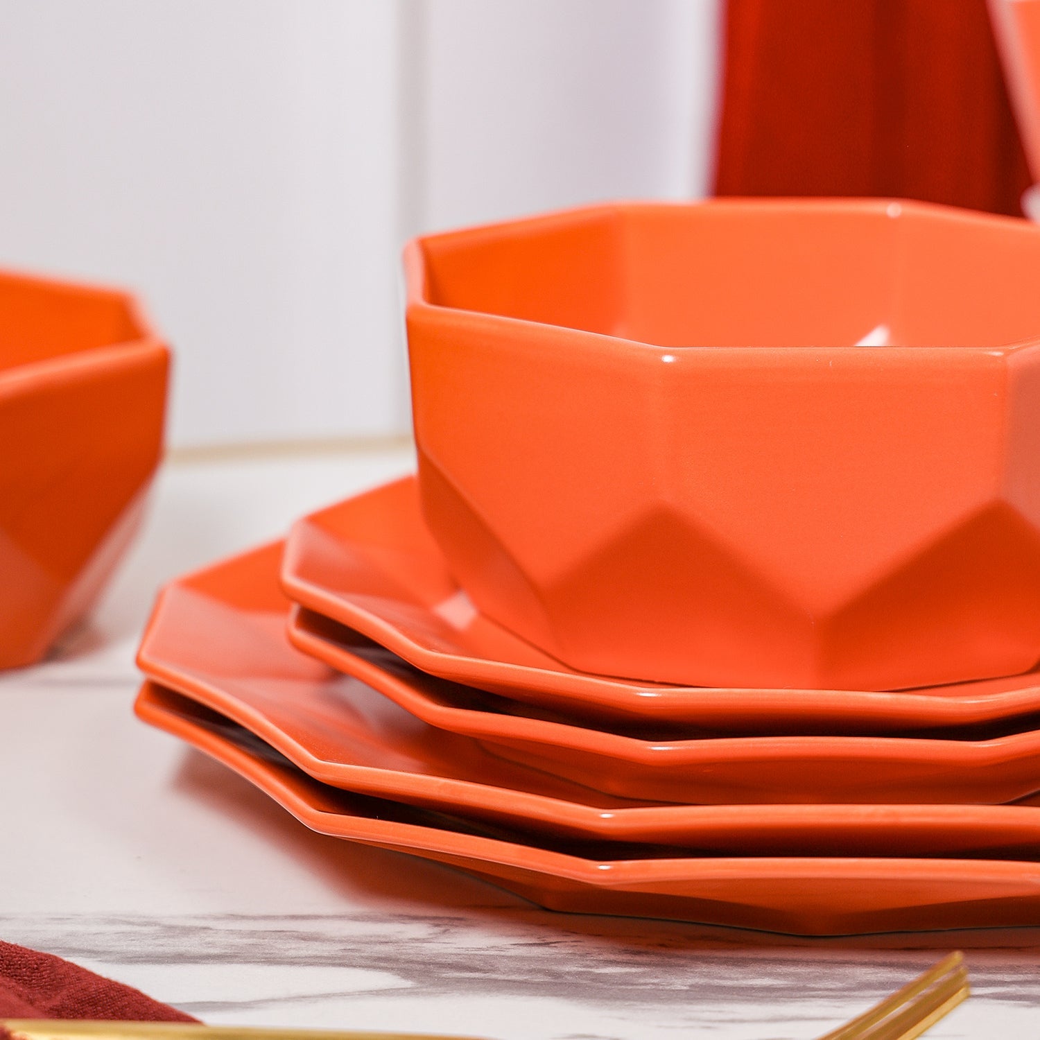 Jamie Porcelain Dinnerware Set - Orange