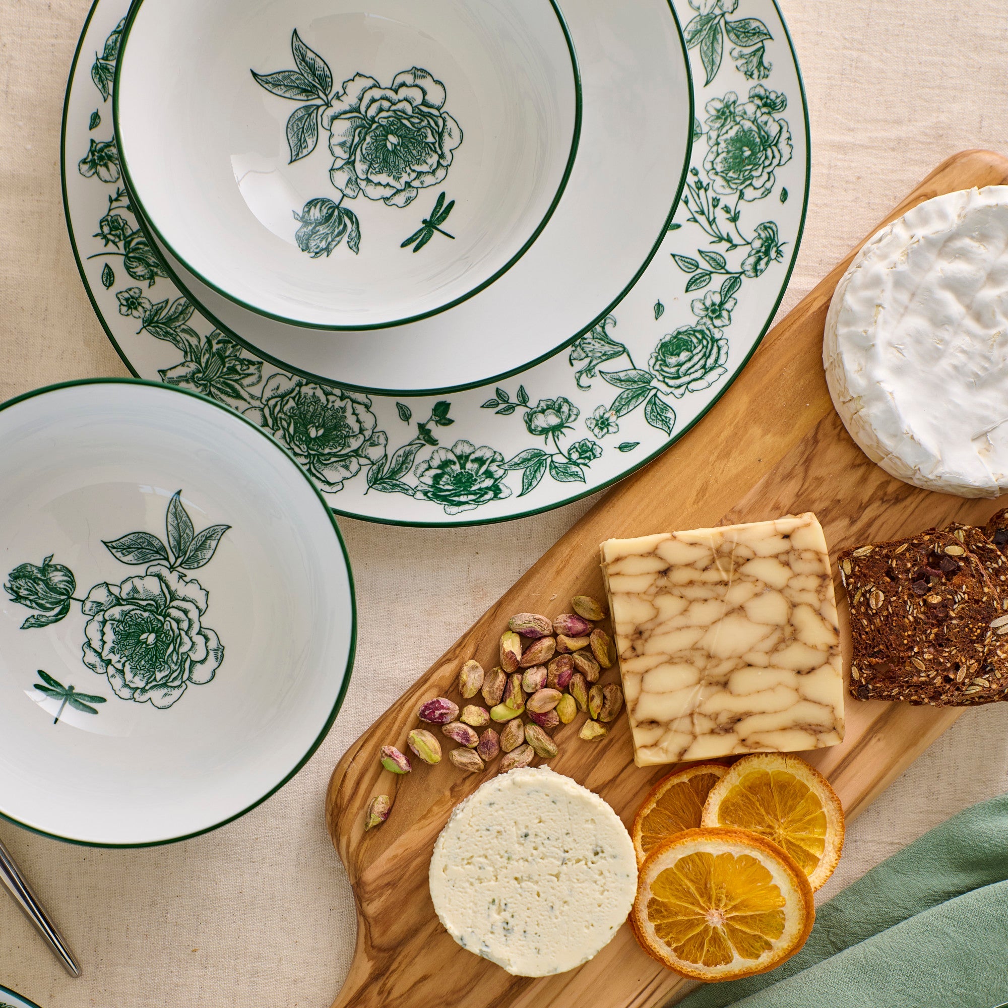 Esme Porcelain Dinnerware Set - Green