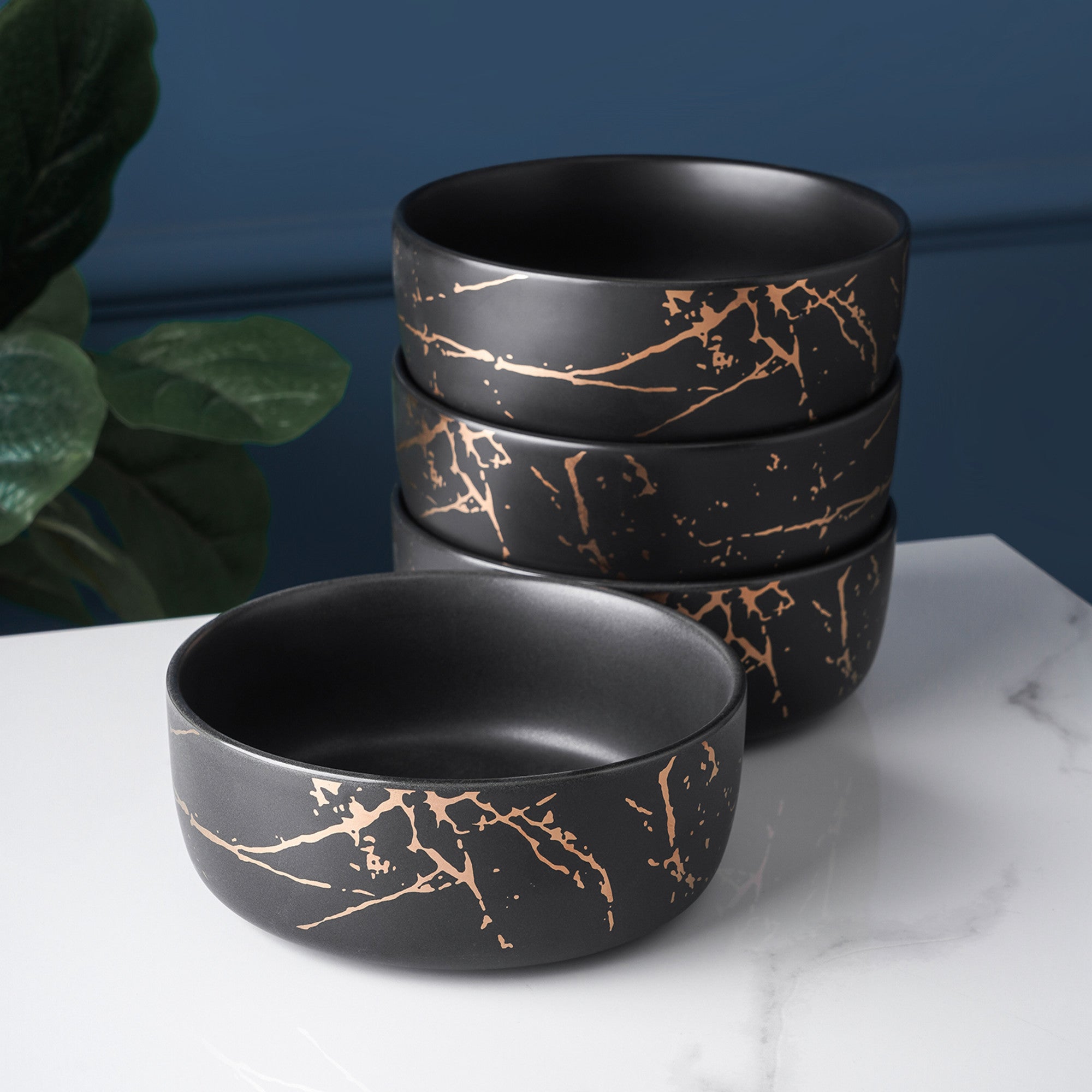 Zora Porcelain Bowl - Black