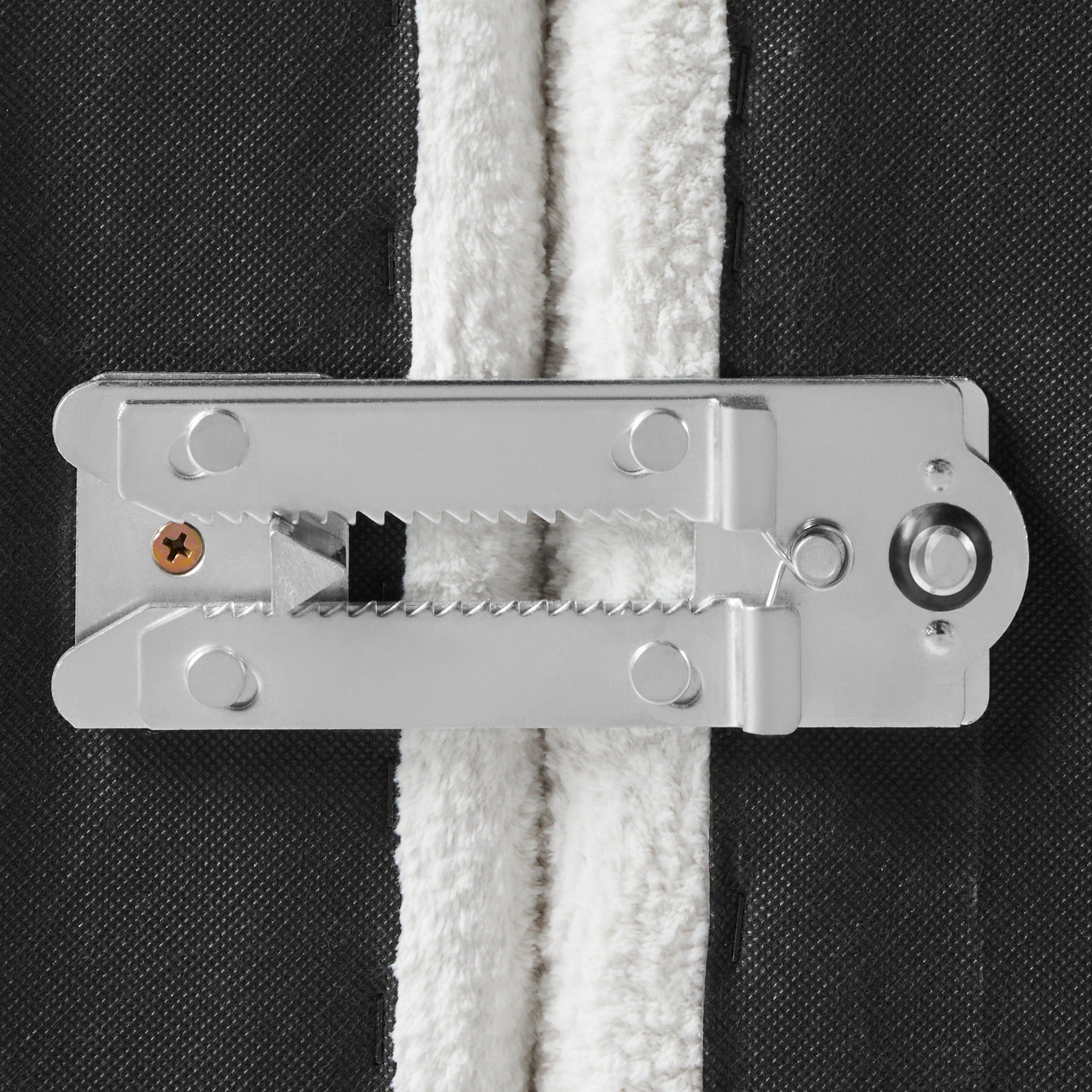 Chauncy - Sectional With Storage Ottoman