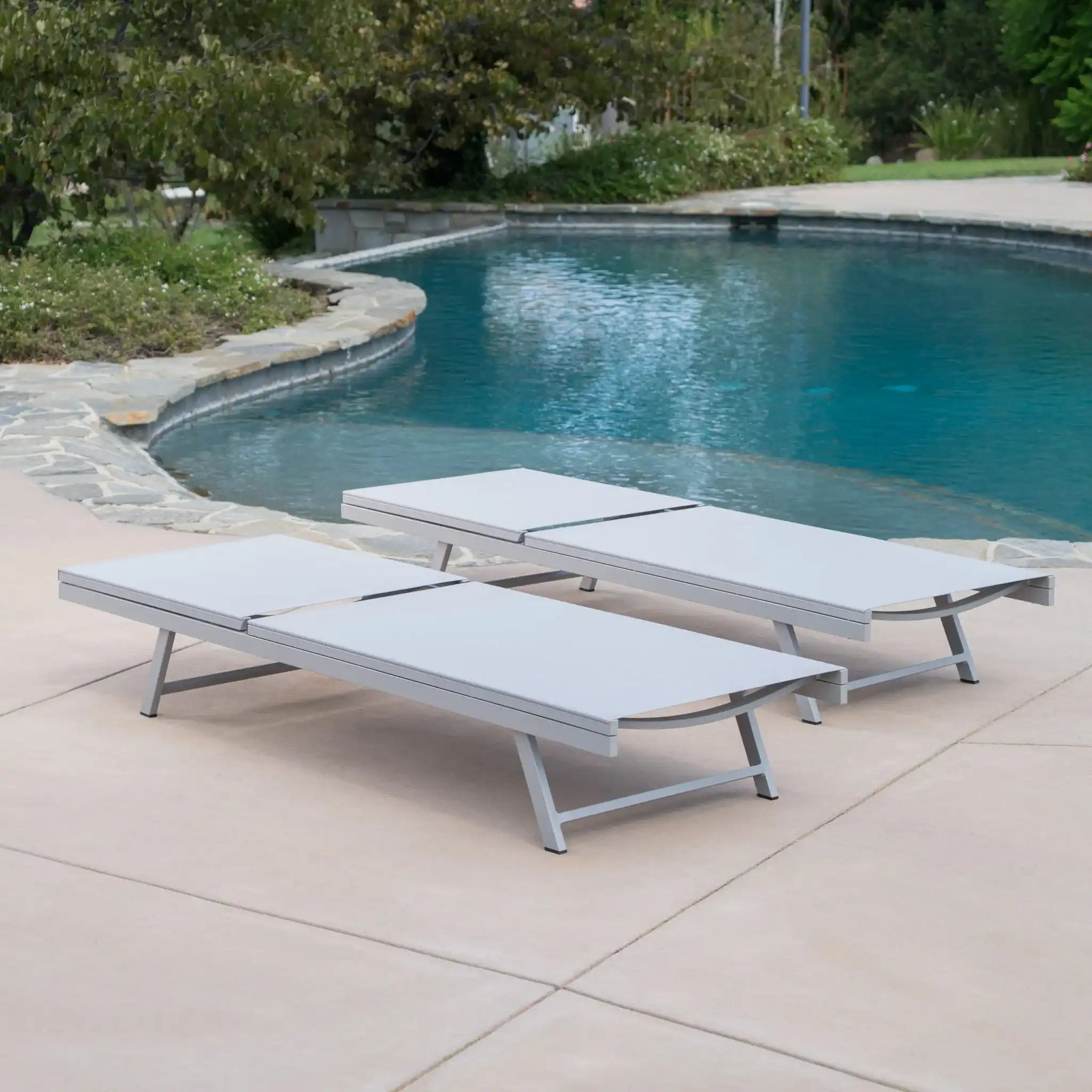 Salton - Chaise Lounge Outdoor Relaxation - Best Buy Furniture