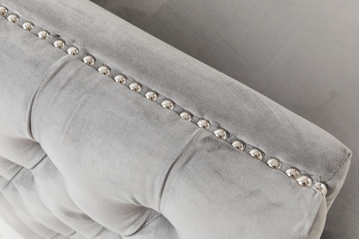 Bayberry - Velvet Sofa With 3 Pillows