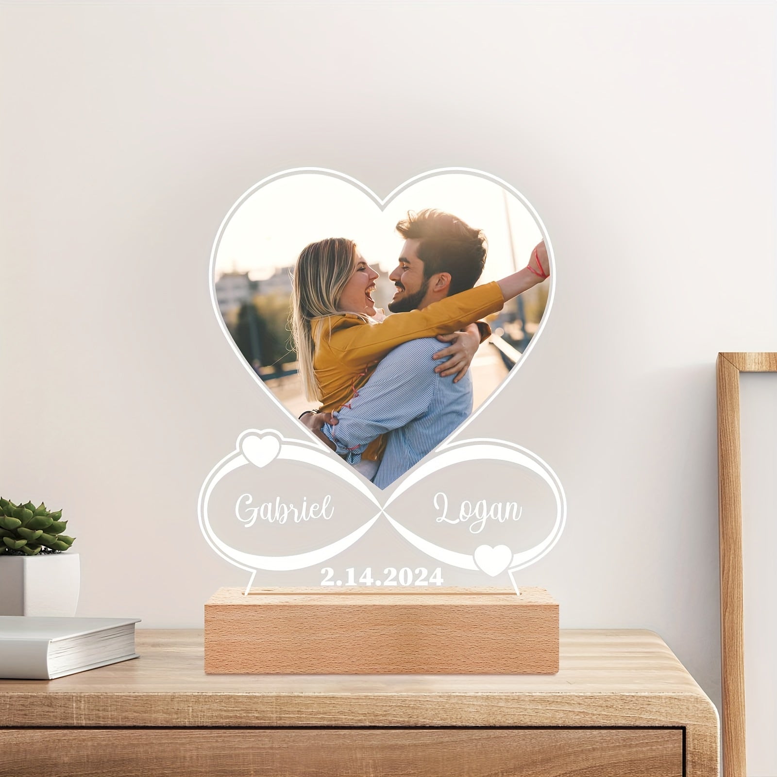Custom LED Photo Night Light – Personalized Acrylic Picture Frame Gift for Loved Ones