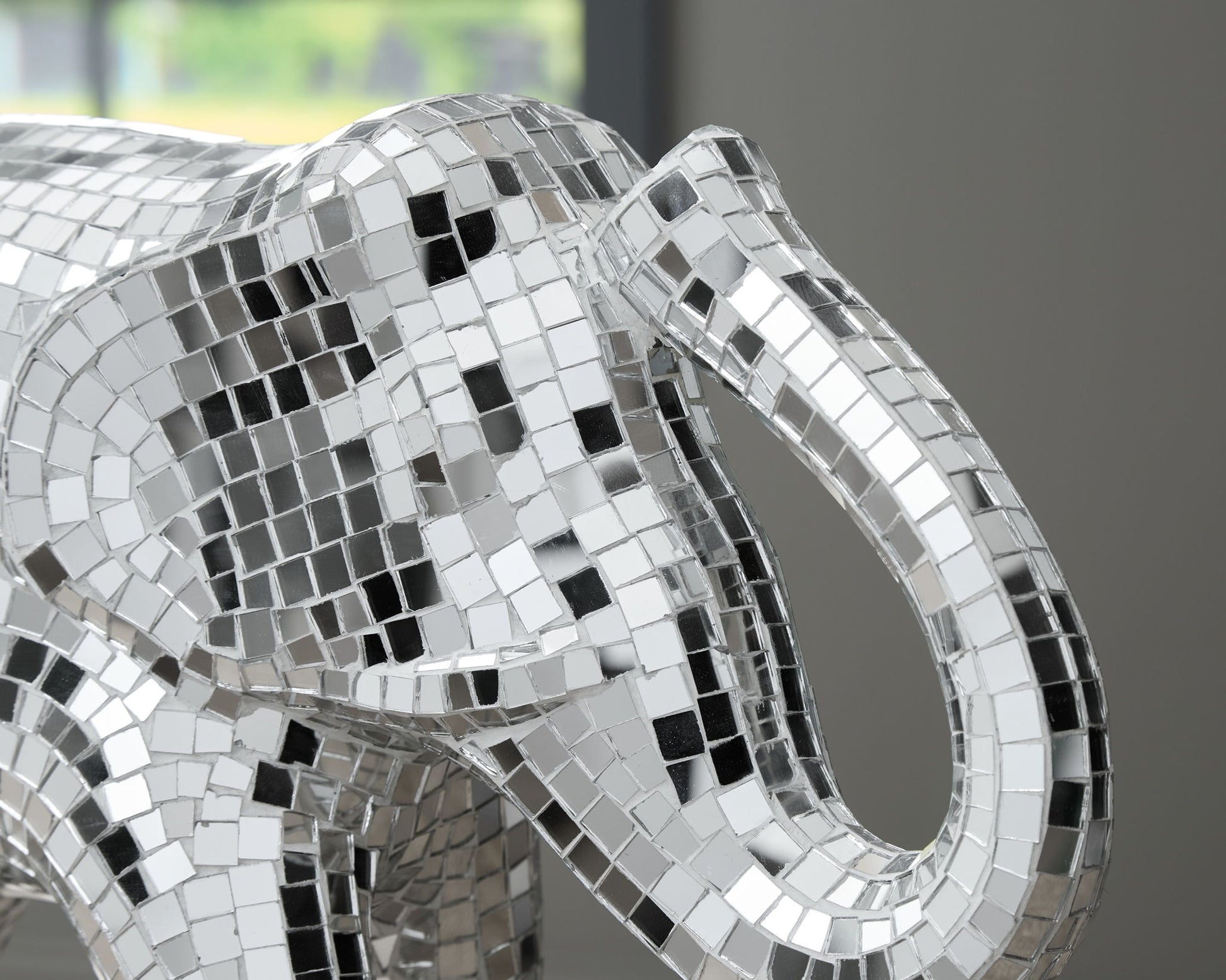 Hallmont - Sculpture - Silver Finish - Best Buy Furniture