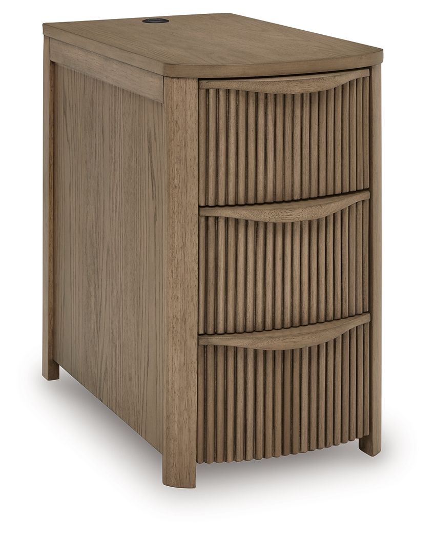 Camdill - Chair Side End Table - Best Buy Furniture