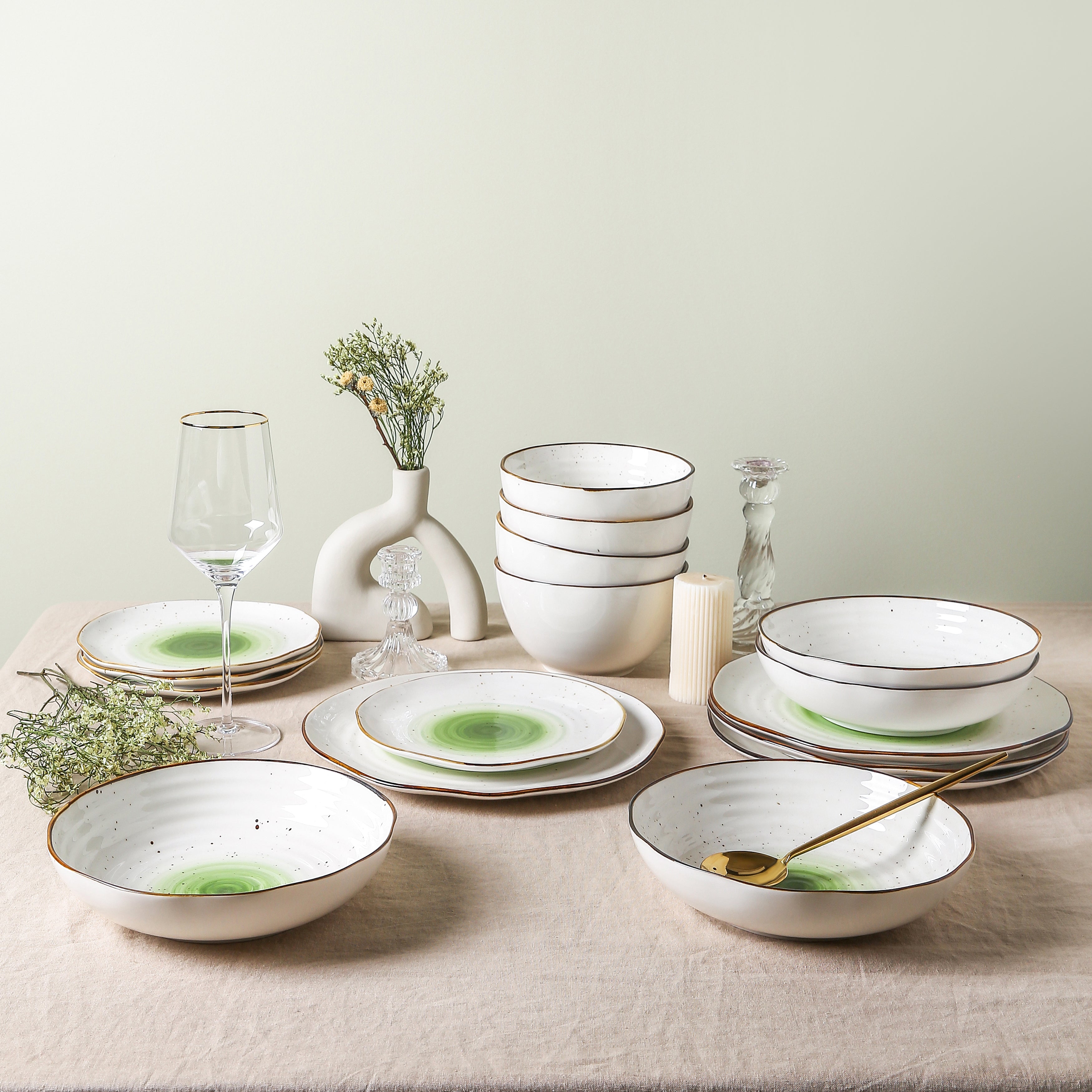 Luma Porcelain Dinnerware Set - Green
