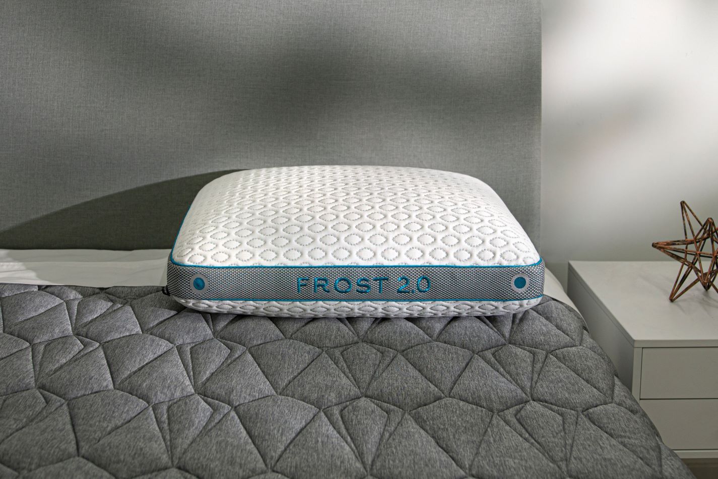 BedGear Frost Performance® Pillow, Size 2.0