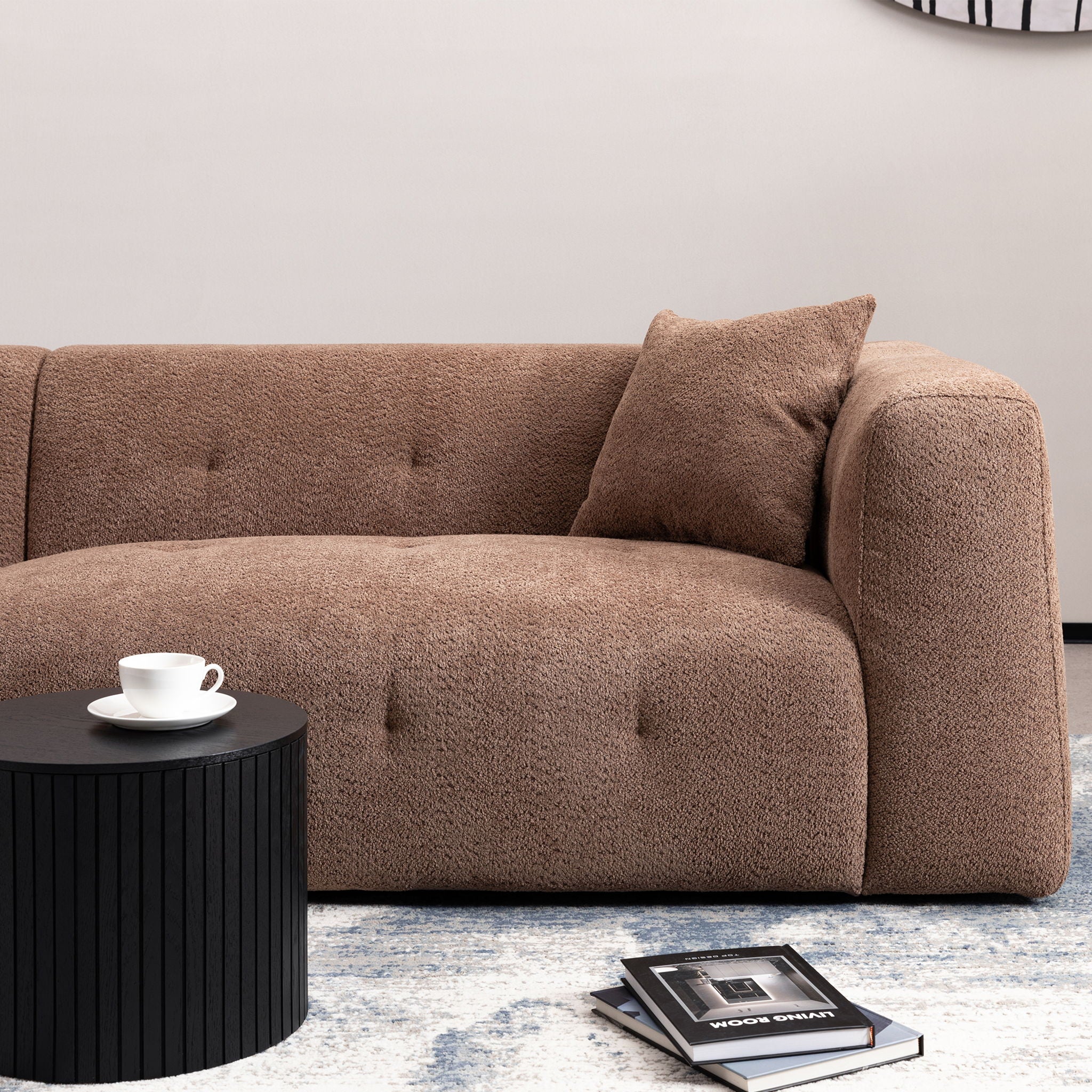 Stylish Sofa With Square Design And Thick Handrailing For Living Room