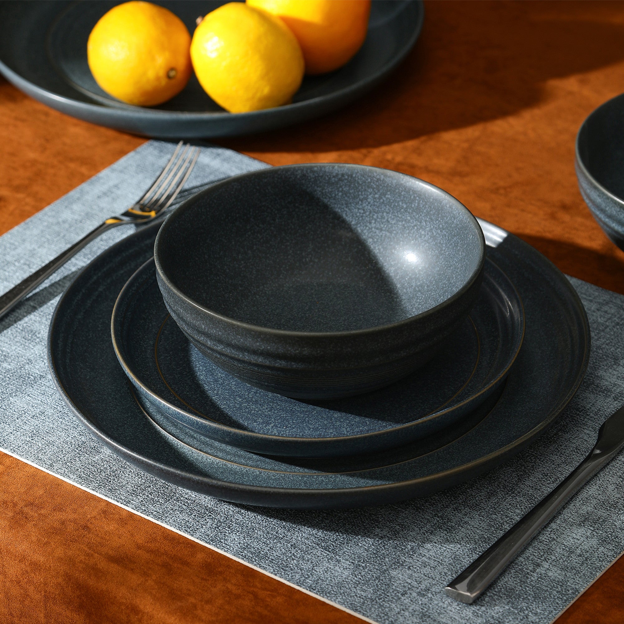 Elio Stoneware Dinnerware Set - Blue