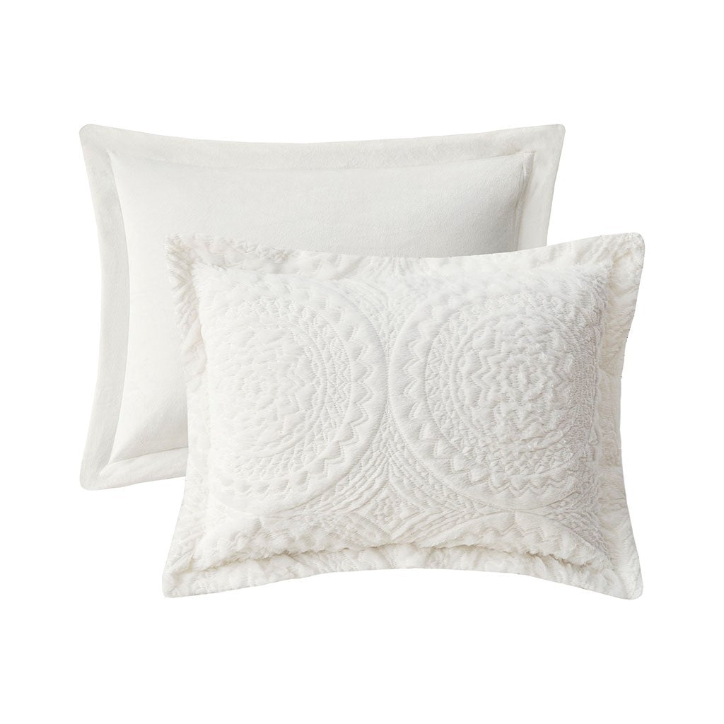 Embroidered medallion faux fur ultra plush comforter mini set - Tuesday Morning - Quilts & Comforters