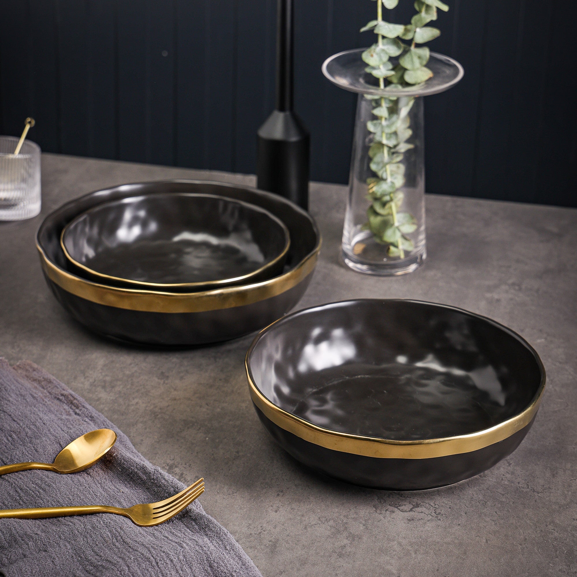 Florian Porcelain Service Bowl Set - Black