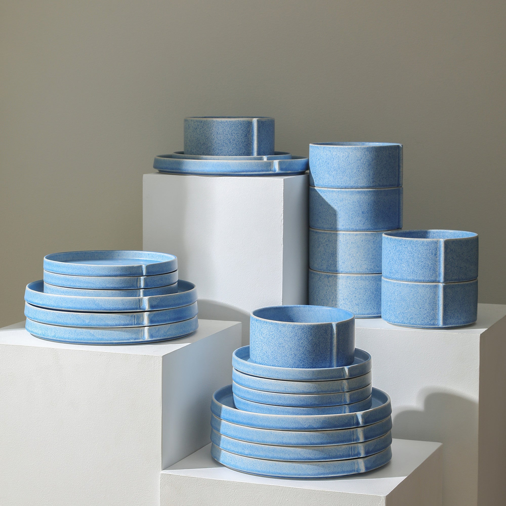 Bao Stoneware Dinnerware Set - Blue