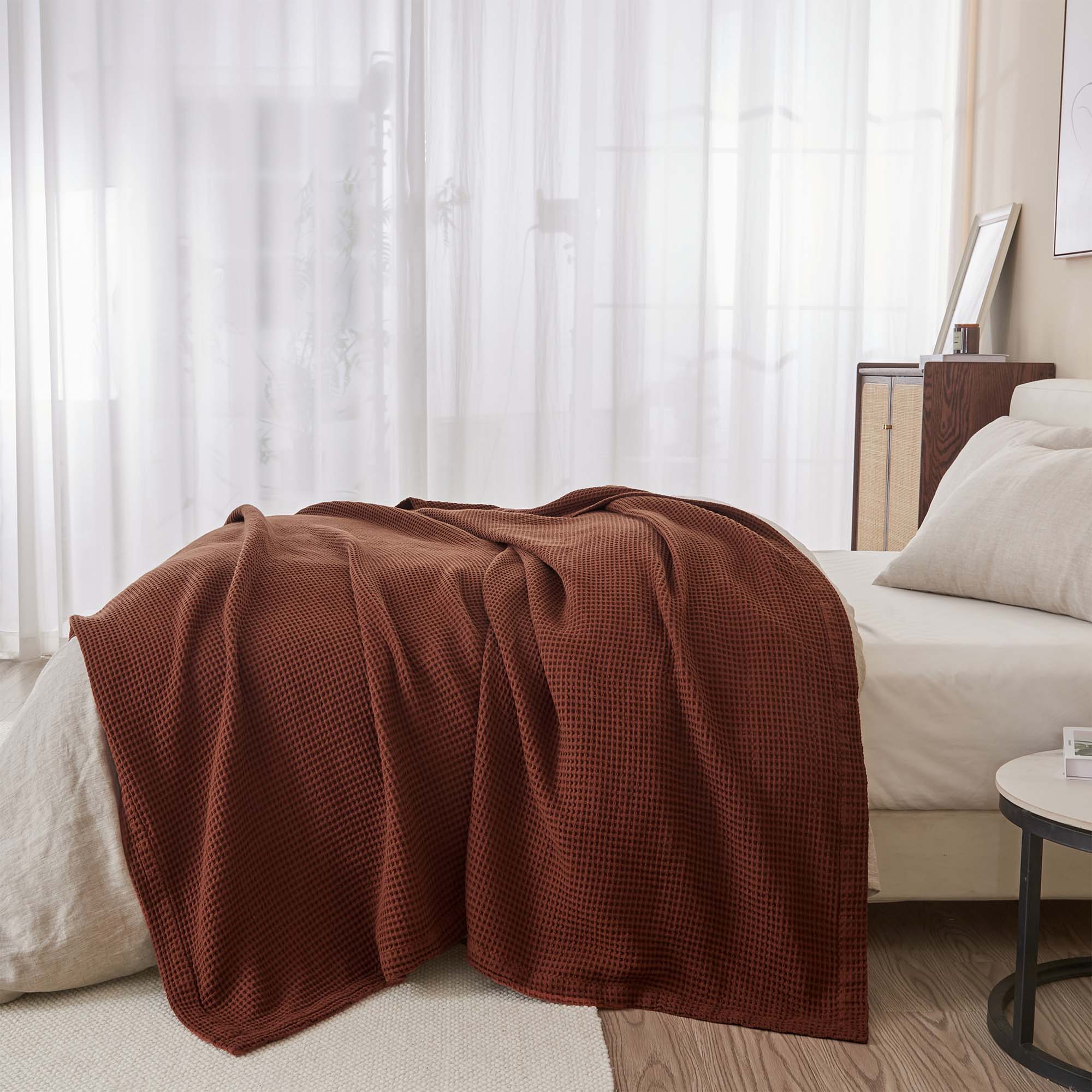 100% Cotton Waffle Weave Blanket - Mikala Collection - Best Buy Furniture