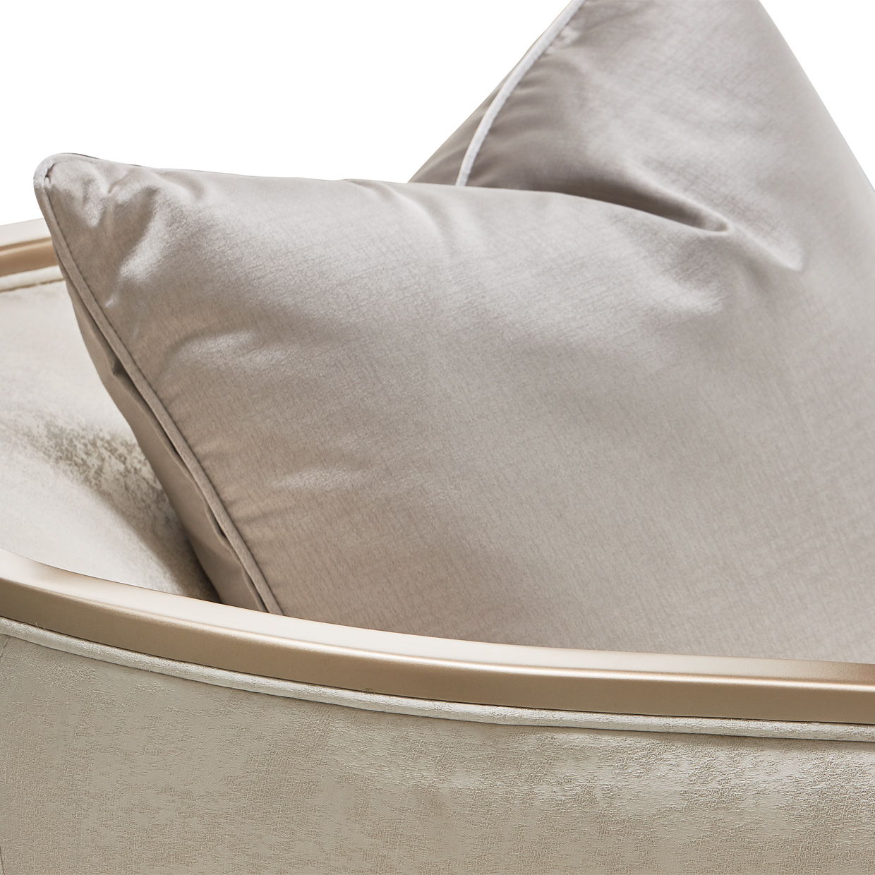 Malibu Crest - Chair - Cloud White/Chardonnay