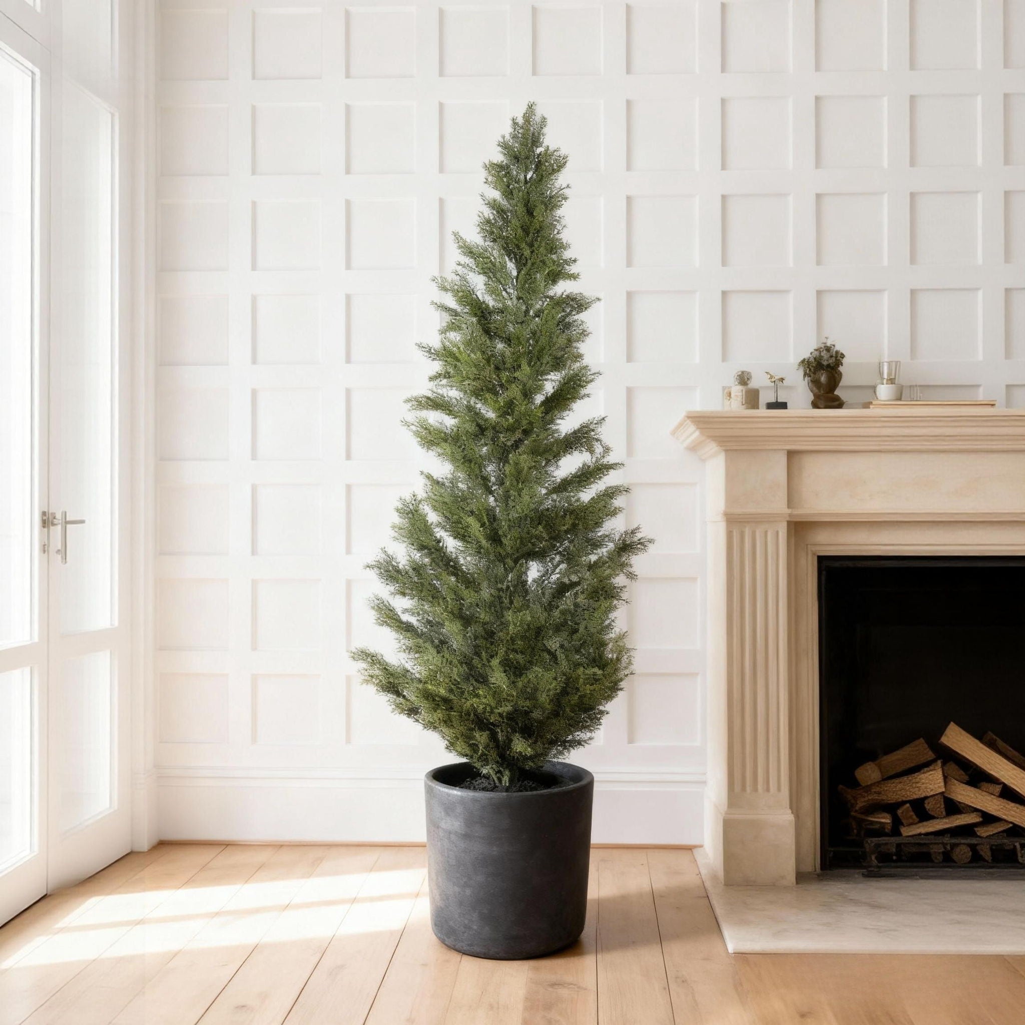 Realistic Artificial Cypress Tree, UV Resistant Indoor / Outdoor Topiary Plant For Decoration - Green Leaves