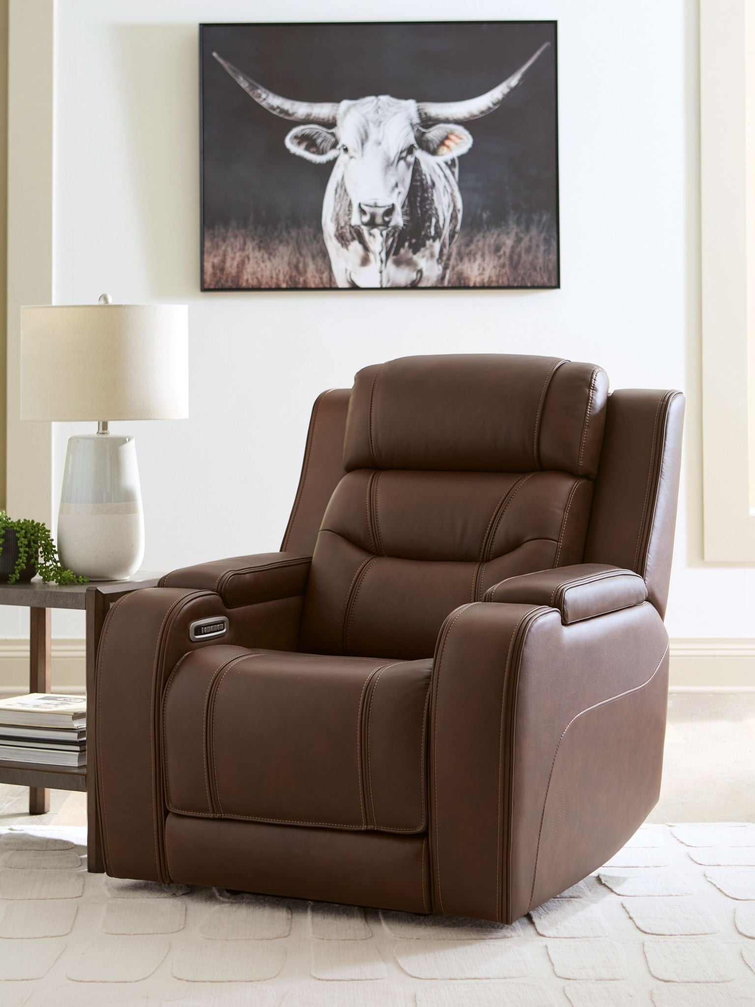 Knightington - Power Recliner With Audio Seating - Best Buy Furniture