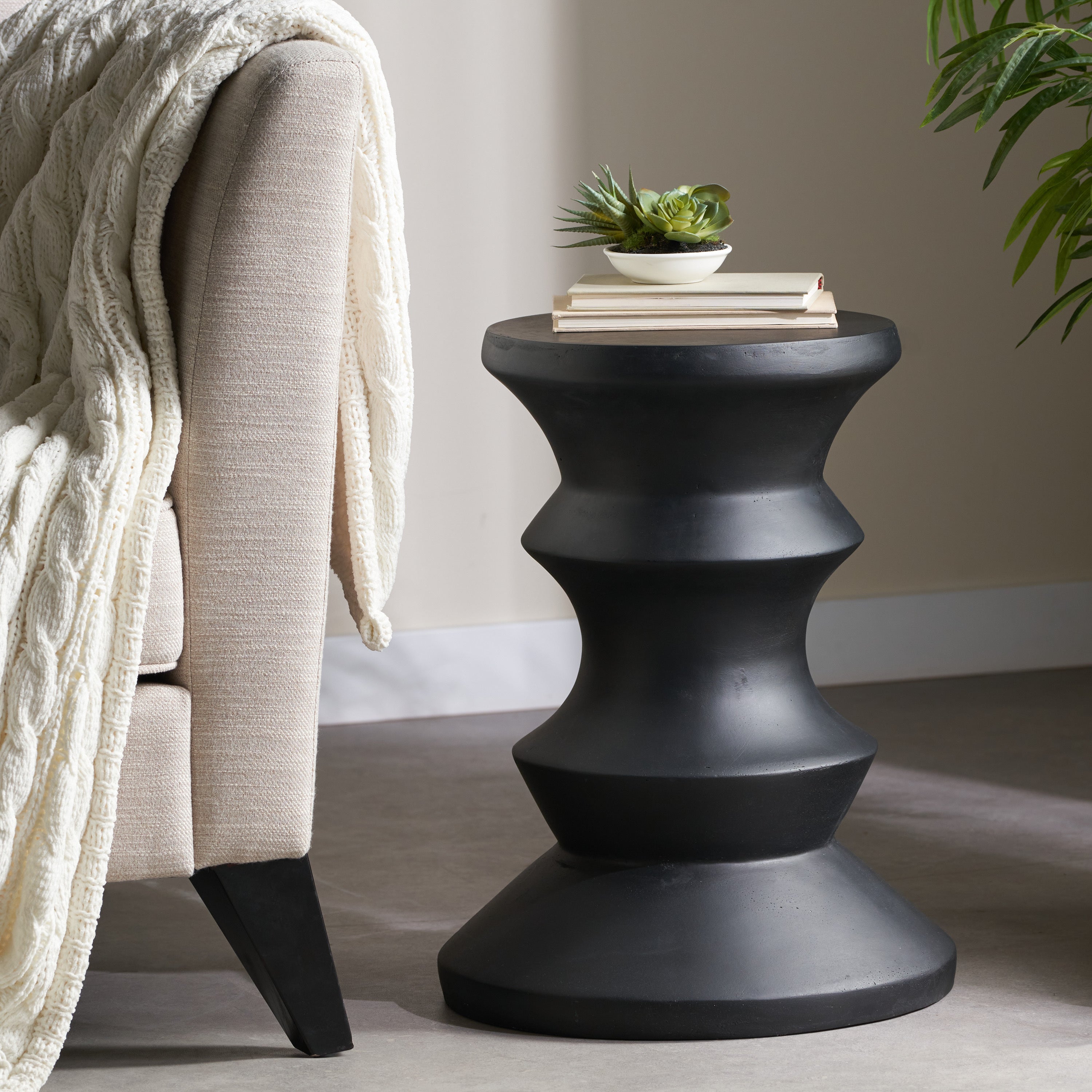 Side Table - Modern Black Concrete Accent Piece - Best Buy Furniture