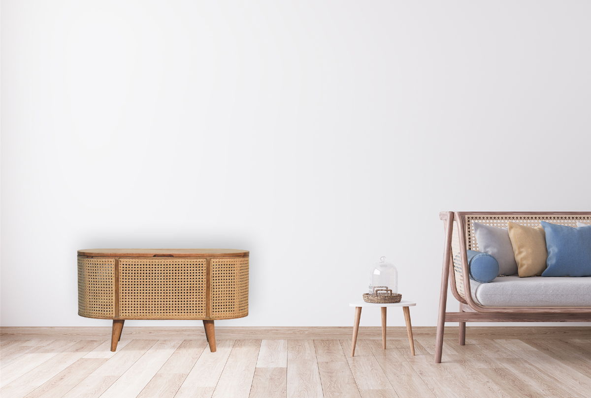Larrisa - Rounded Lid Up Blanket Box - Oak