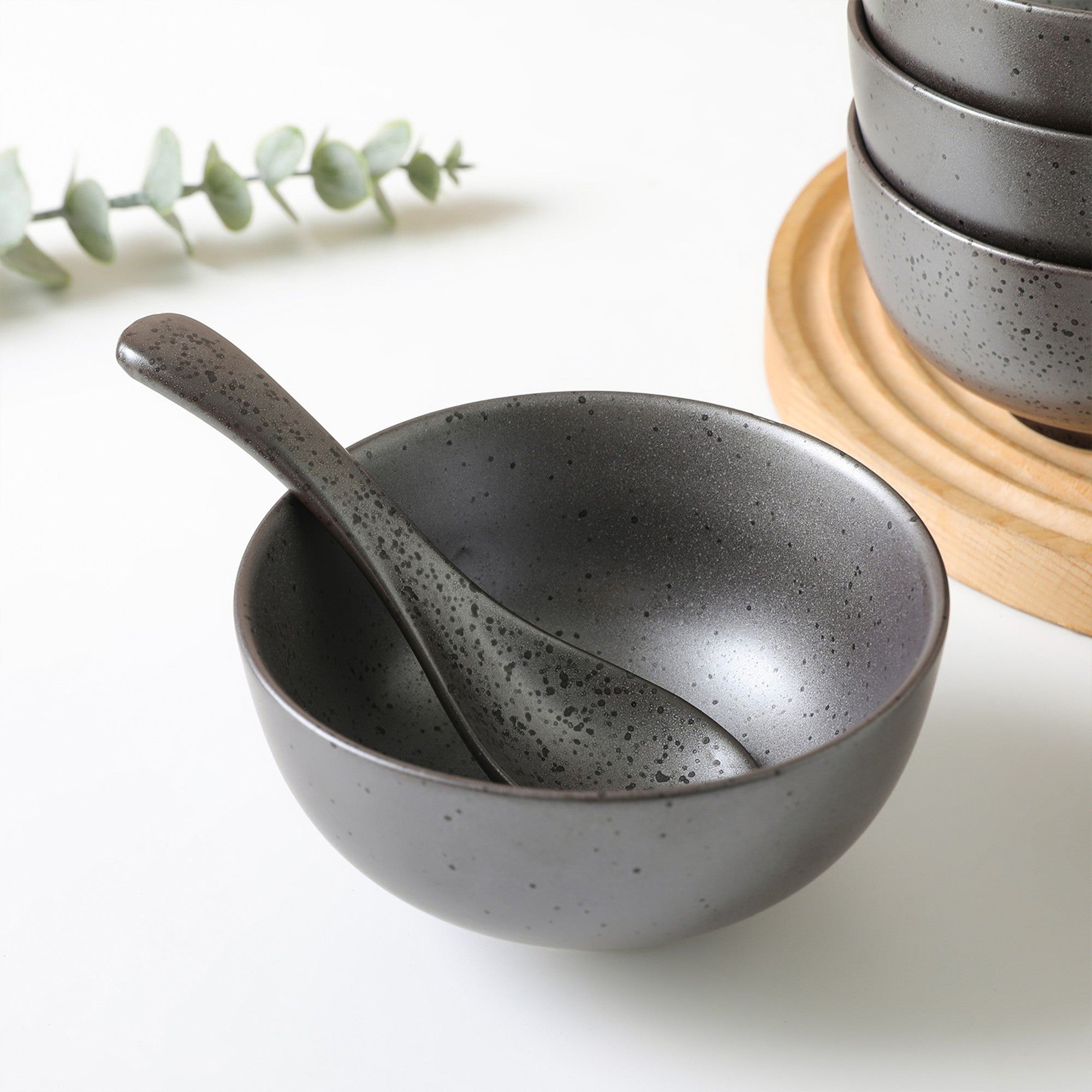 Valencia Porcelain Service Bowl And Spoon Set - Metallic Grey