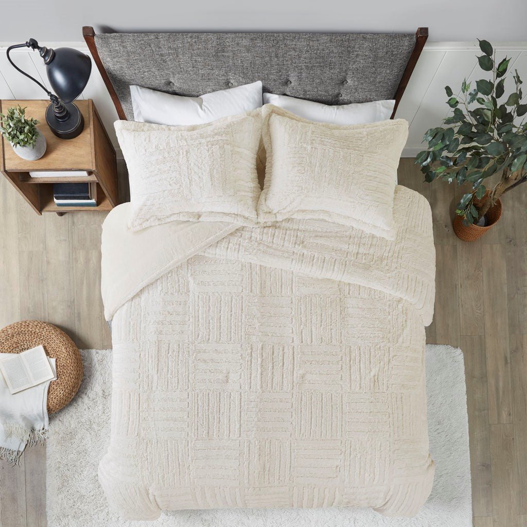 Full/queen fur down alternative comforter mini set - Tuesday Morning - Quilts & Comforters