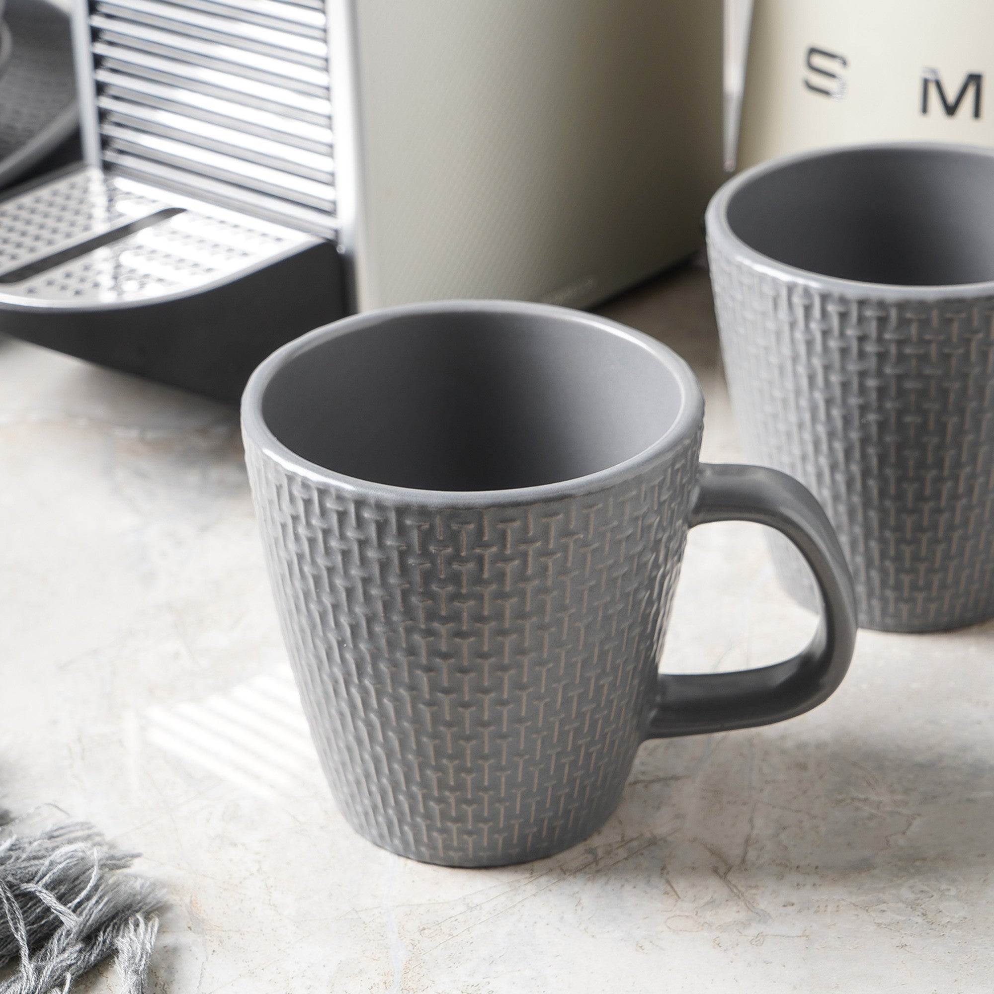 Abigail Stoneware Dinnerware Set - Gray