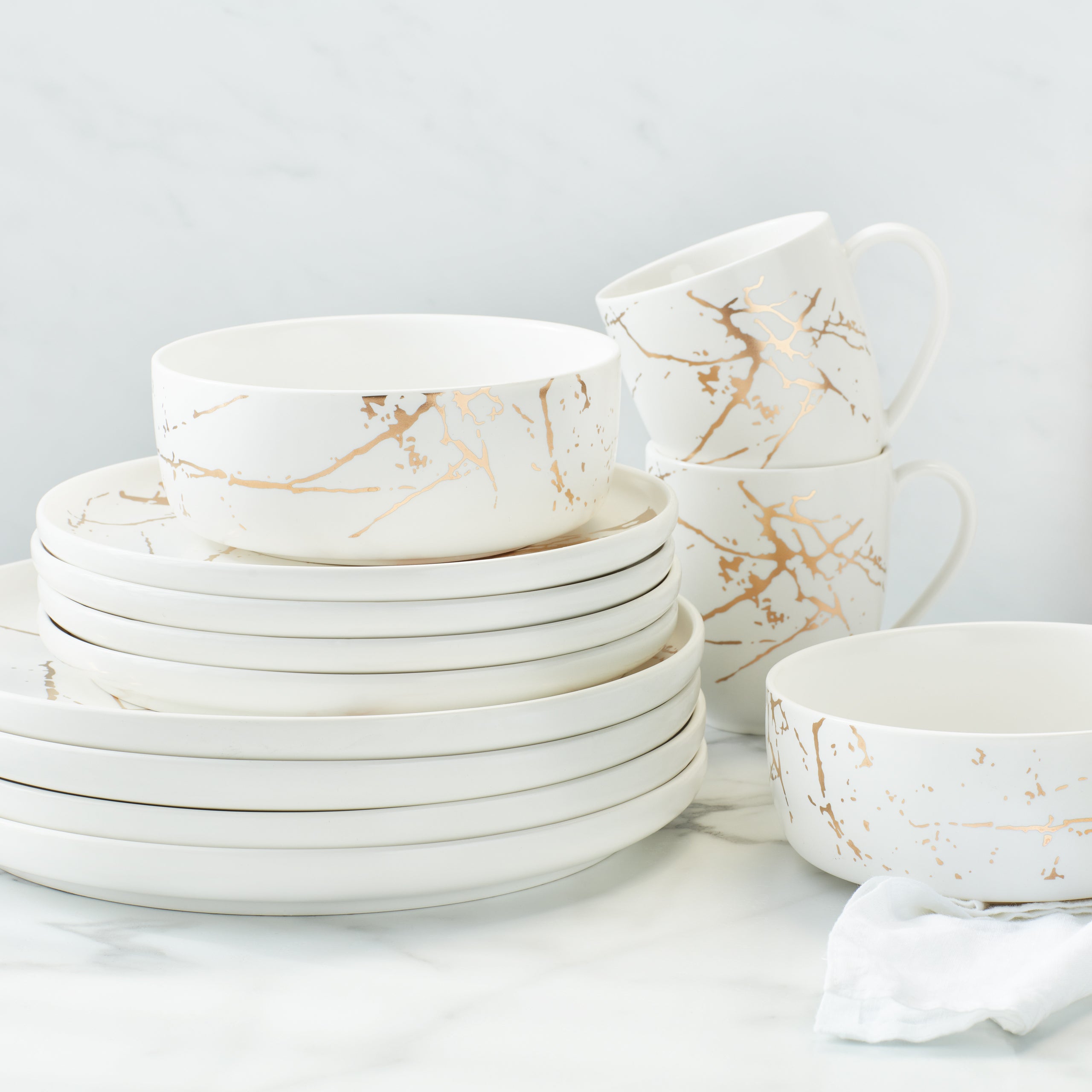 Zora Porcelain Dinnerware Set - White