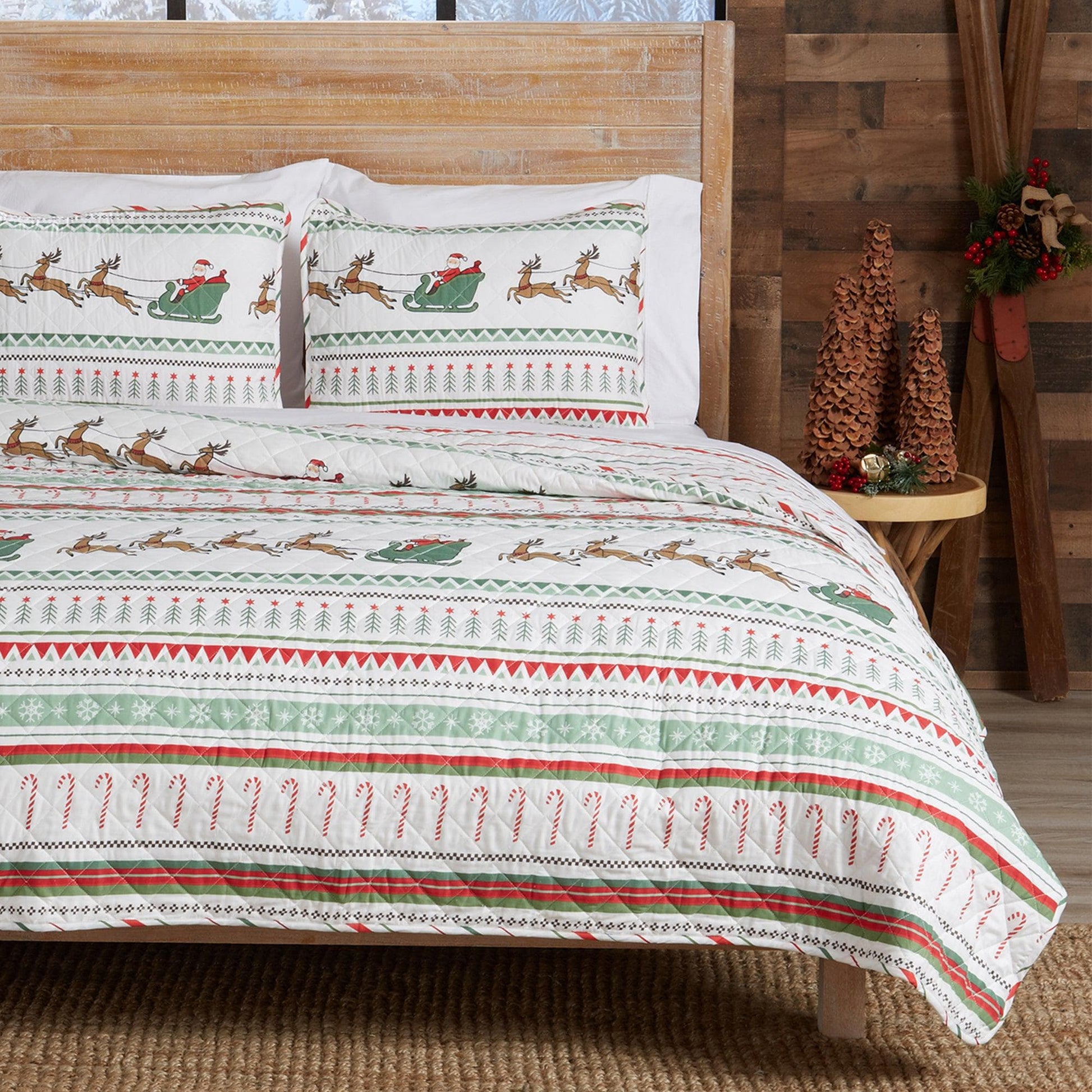 3-Piece Christmas Quilt - Festive Collection - Best Buy Furniture