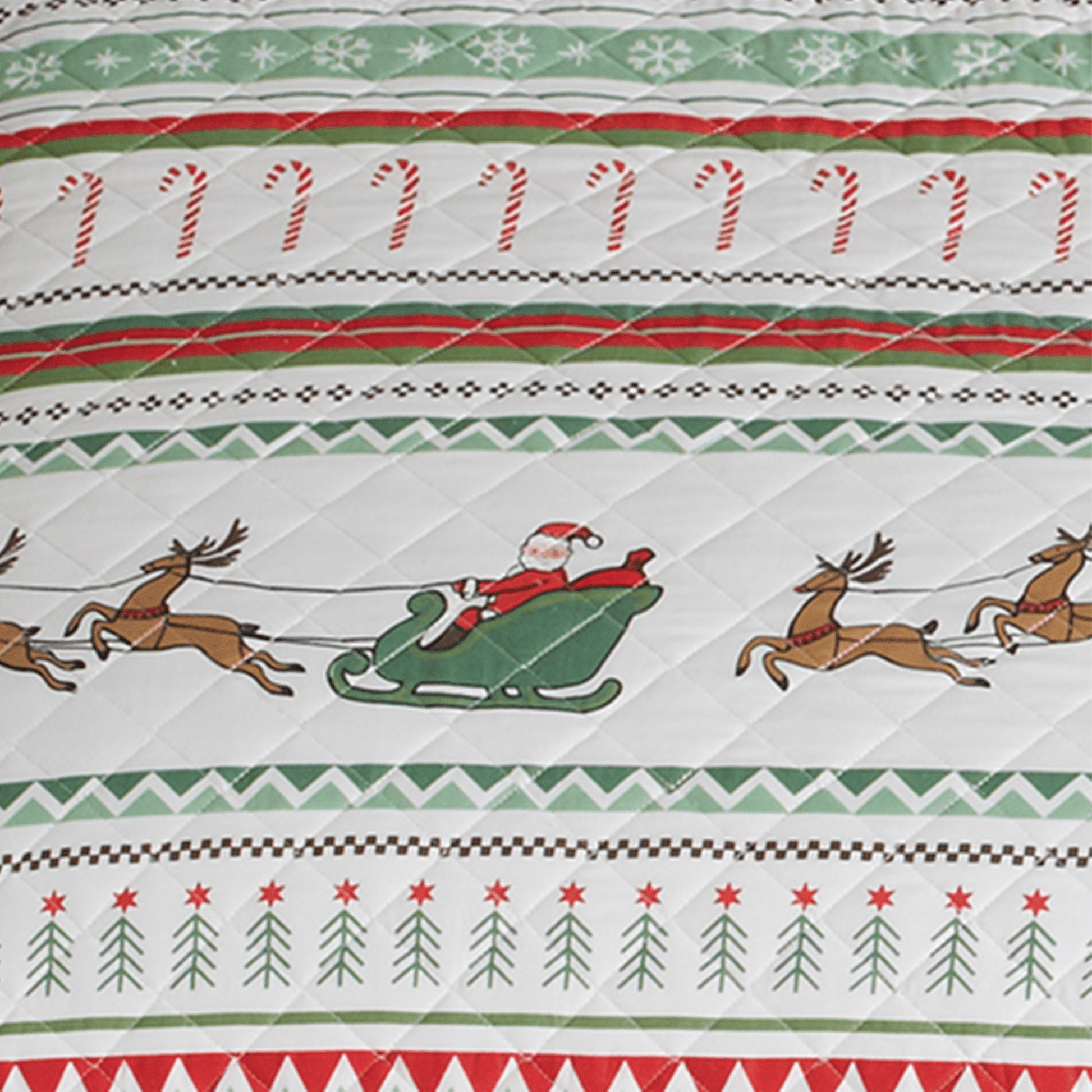 3-Piece Christmas Quilt - Festive Collection - Best Buy Furniture