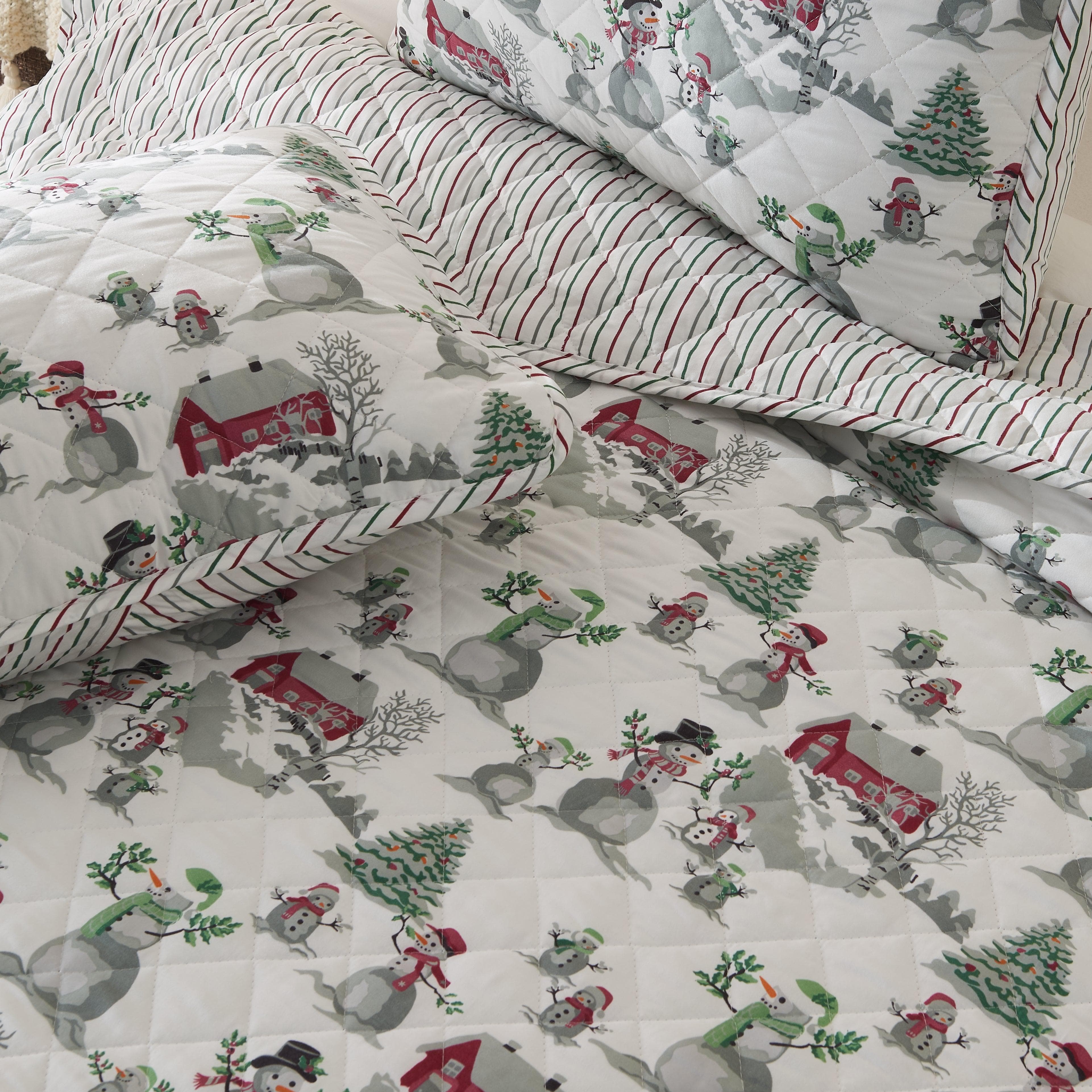 3 Piece Holiday Printed Quilt - Alfie Collection - Best Buy Furniture