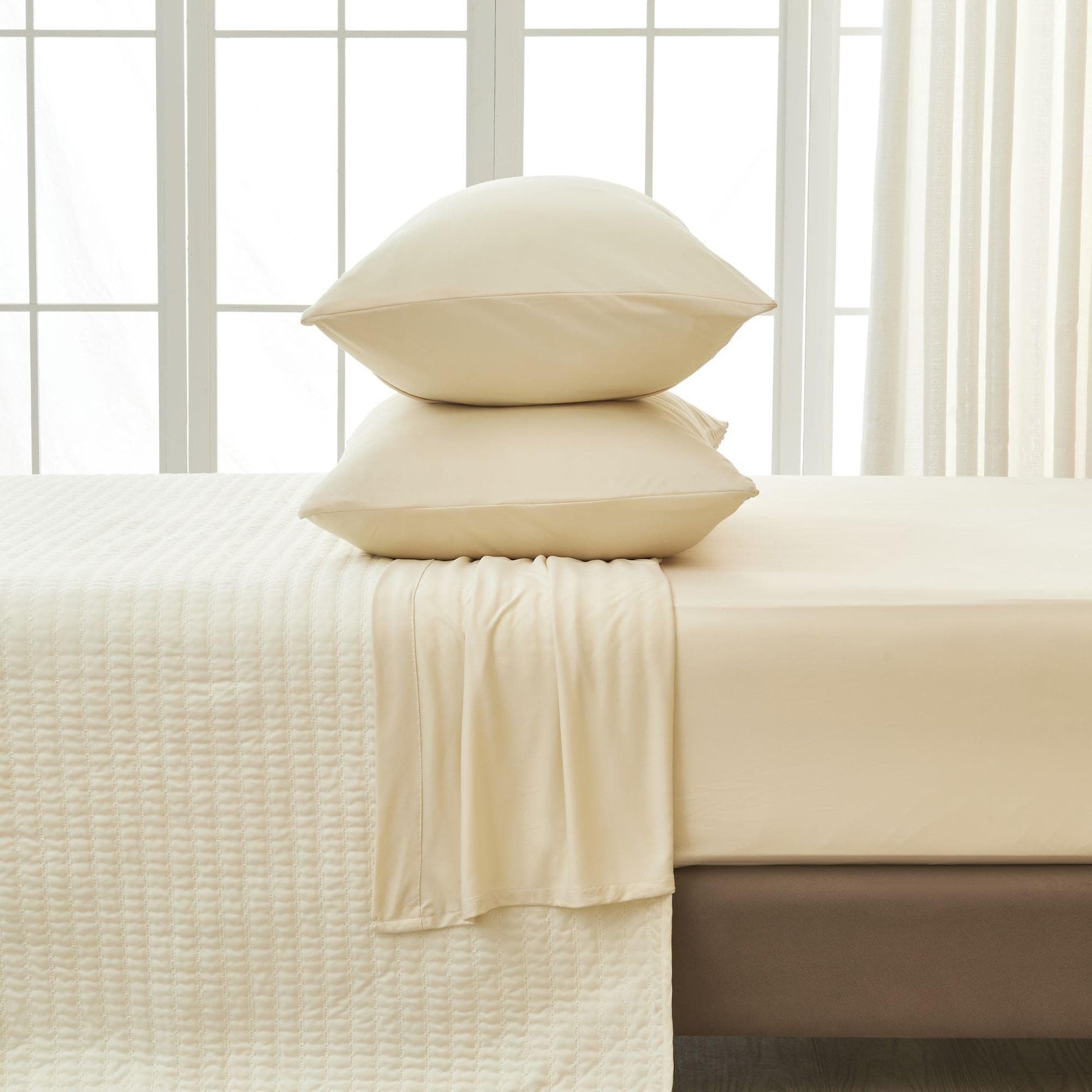 4-Piece Interlock Microfiber Sheet Set - Mackenna Collection - Best Buy Furniture