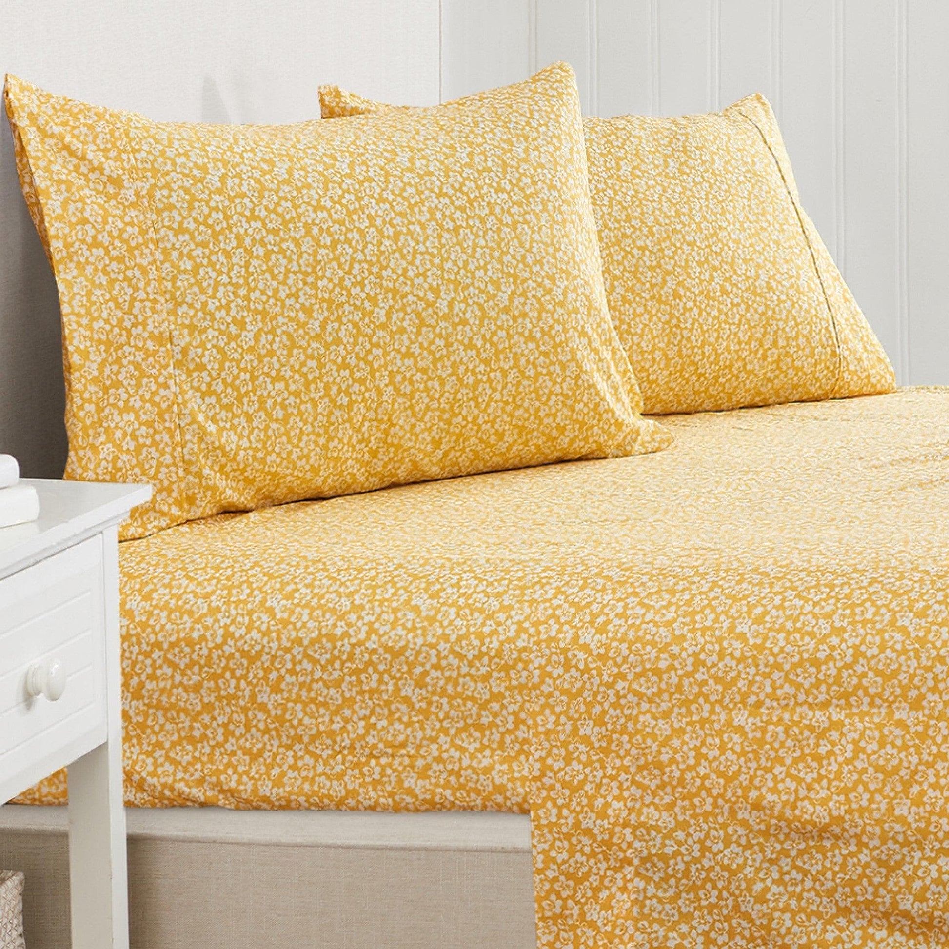 4 Piece Watercolor Floral Microfiber Sheet - Delia Collection - Best Buy Furniture