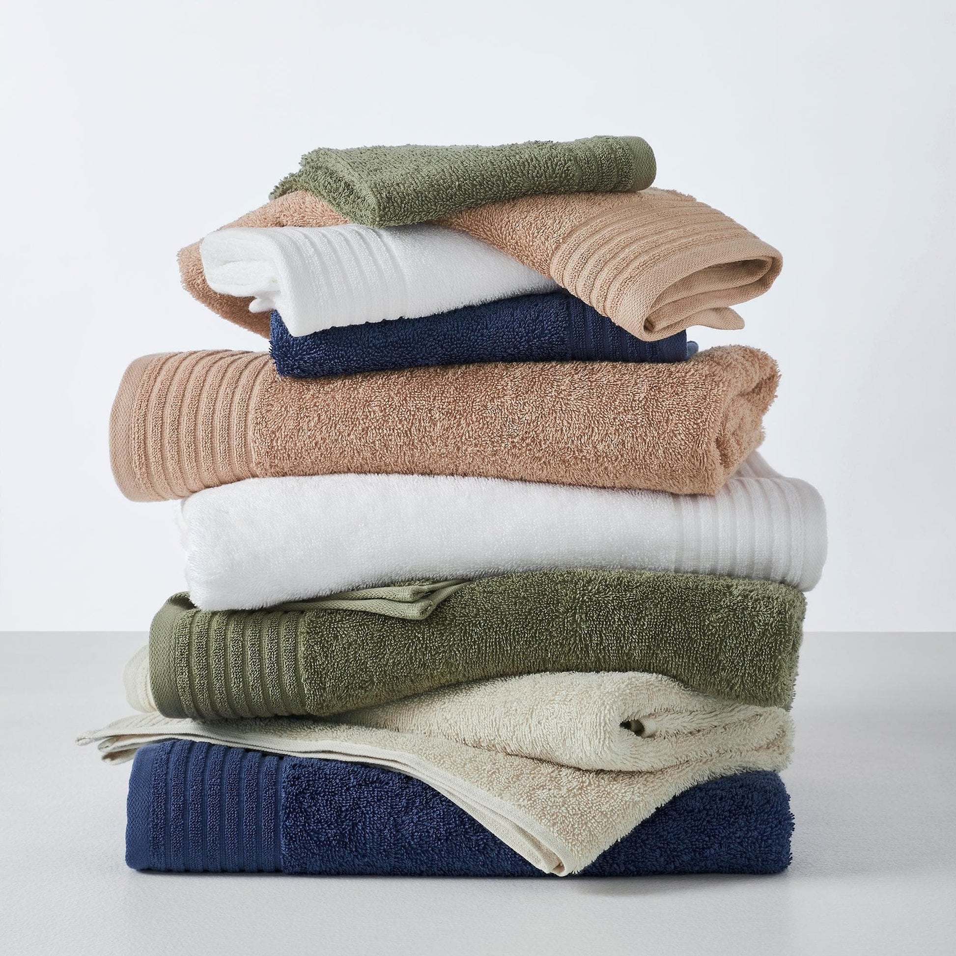 4 Pack Cotton Bath Towels - Kasper Collection - Best Buy Furniture