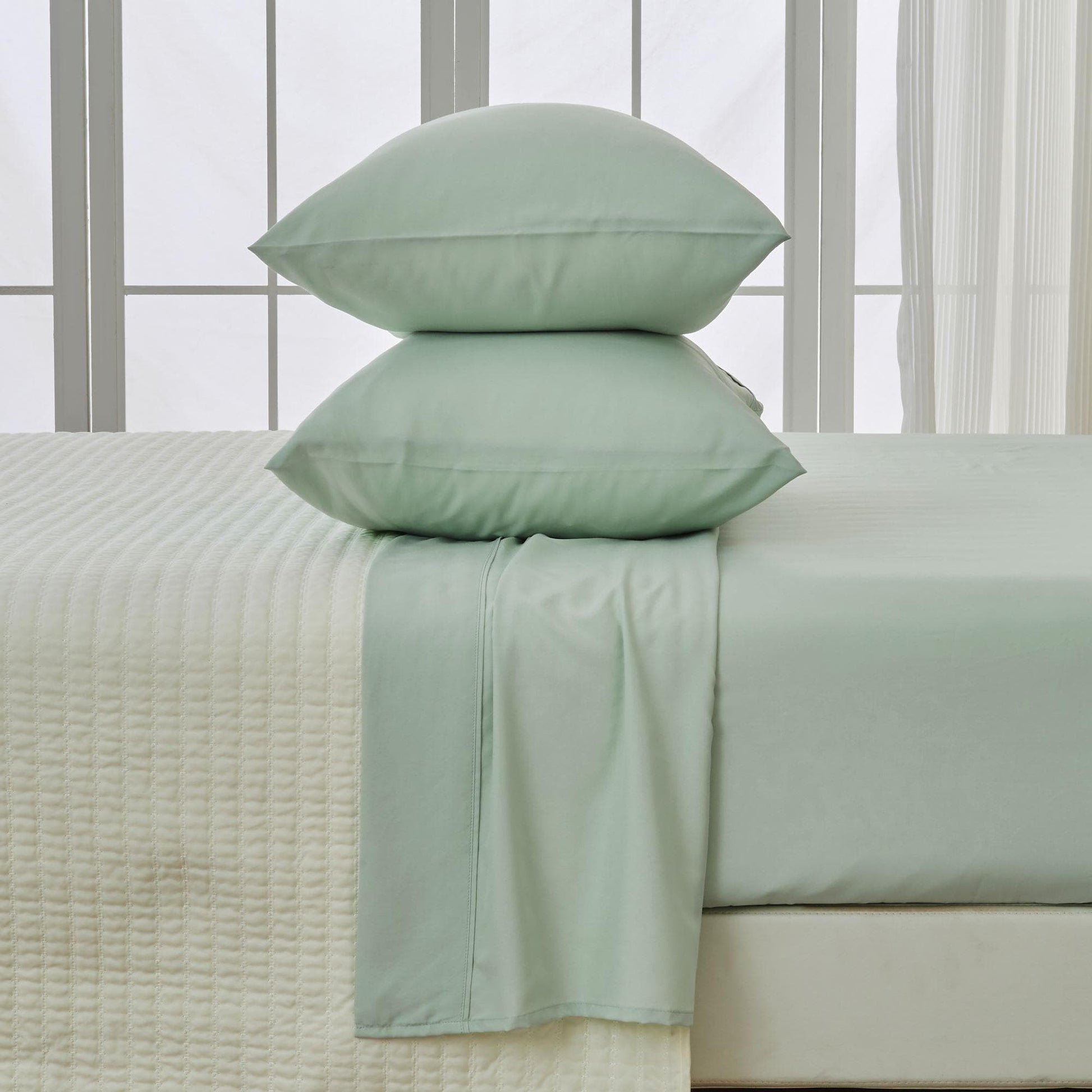 4 Piece Rayon Derived from Bamboo Sheet Set - Jordyn Collection - Best Buy Furniture
