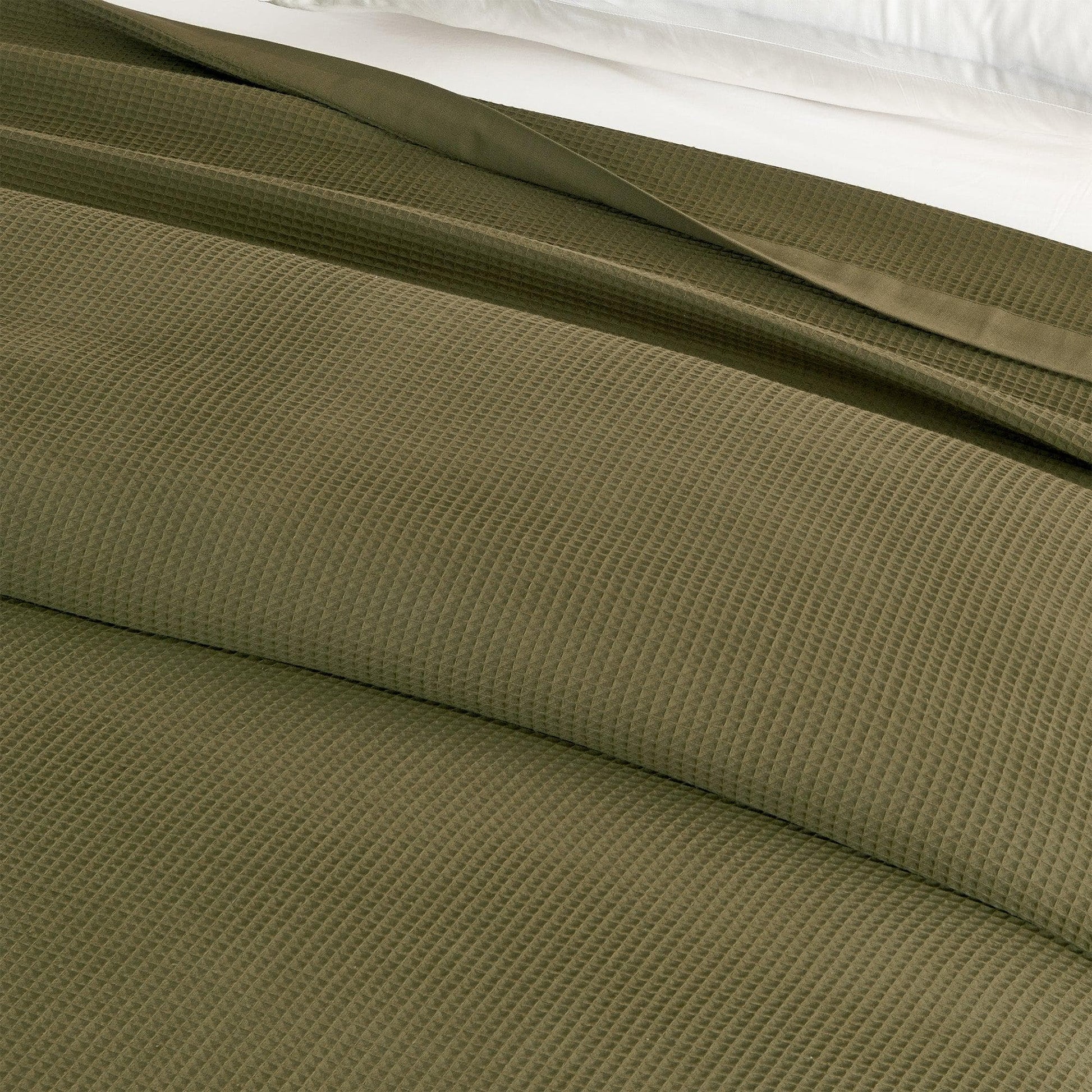 100% Cotton Small Waffle Weave Blanket - Hazel Collection - Best Buy Furniture