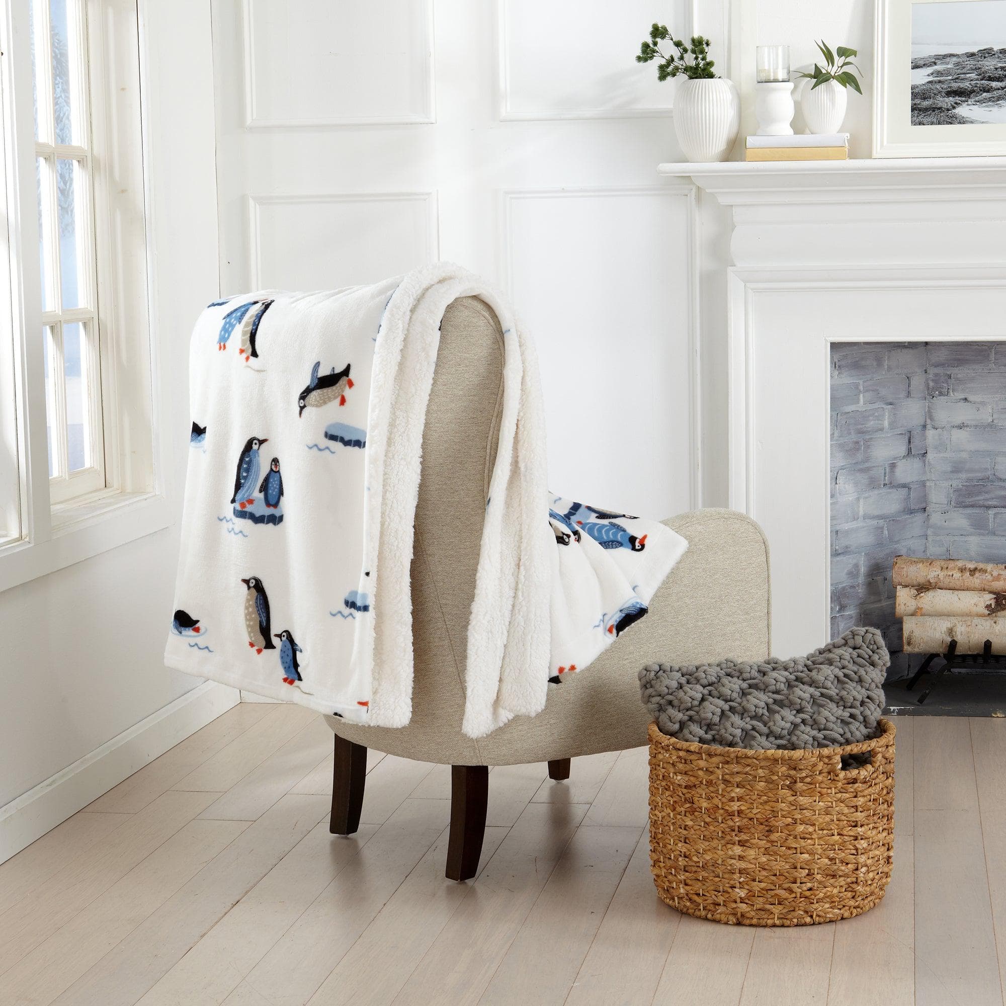 Sherpa Throw Blanket - Hudson Collection - Best Buy Furniture