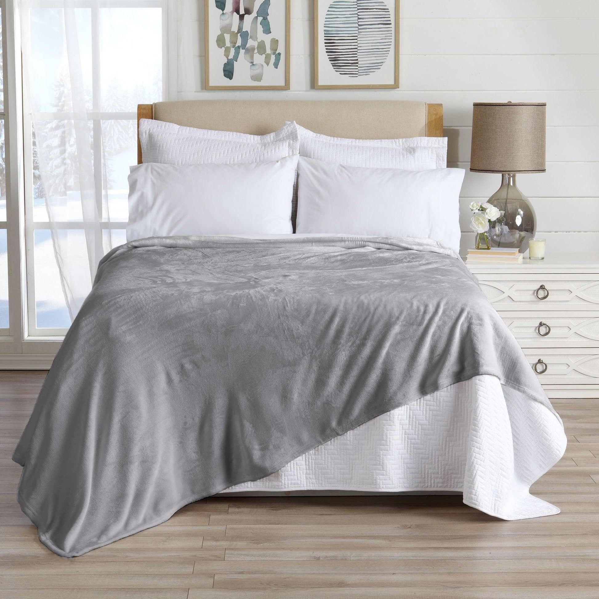 Velvet Plush Blanket - Avianna Collection - Best Buy Furniture