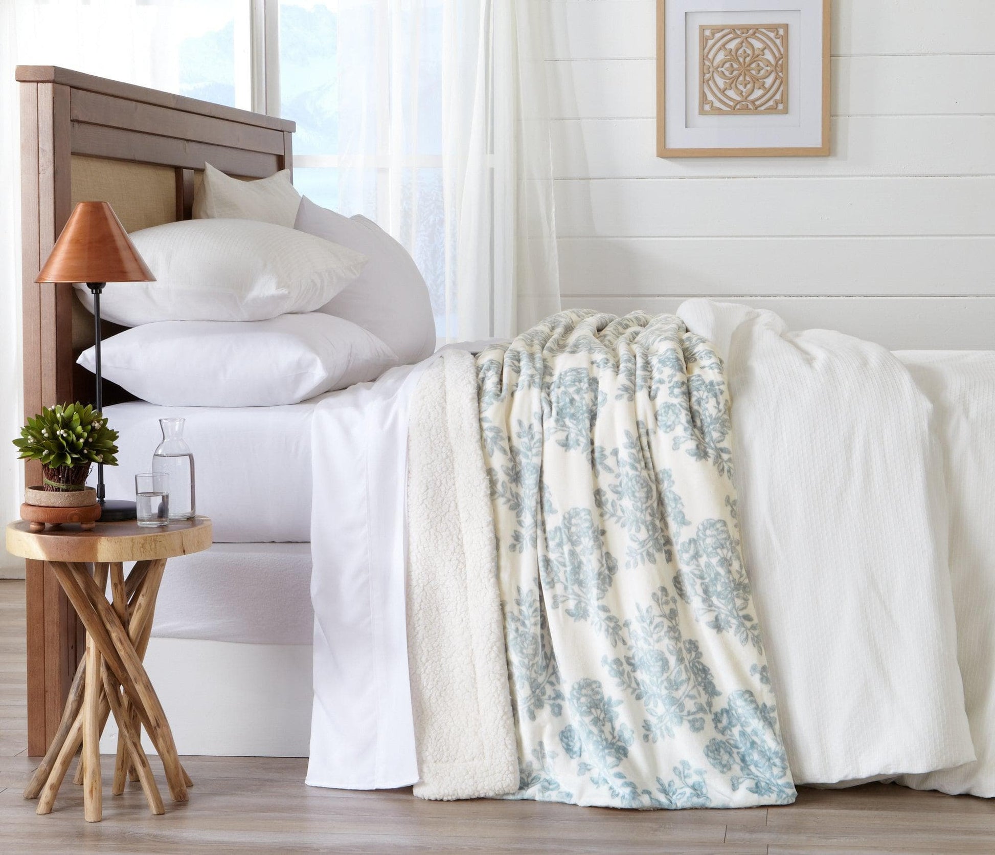 Velvet Plush Sherpa Luxury Bed Blanket - Cielo Collection - Best Buy Furniture