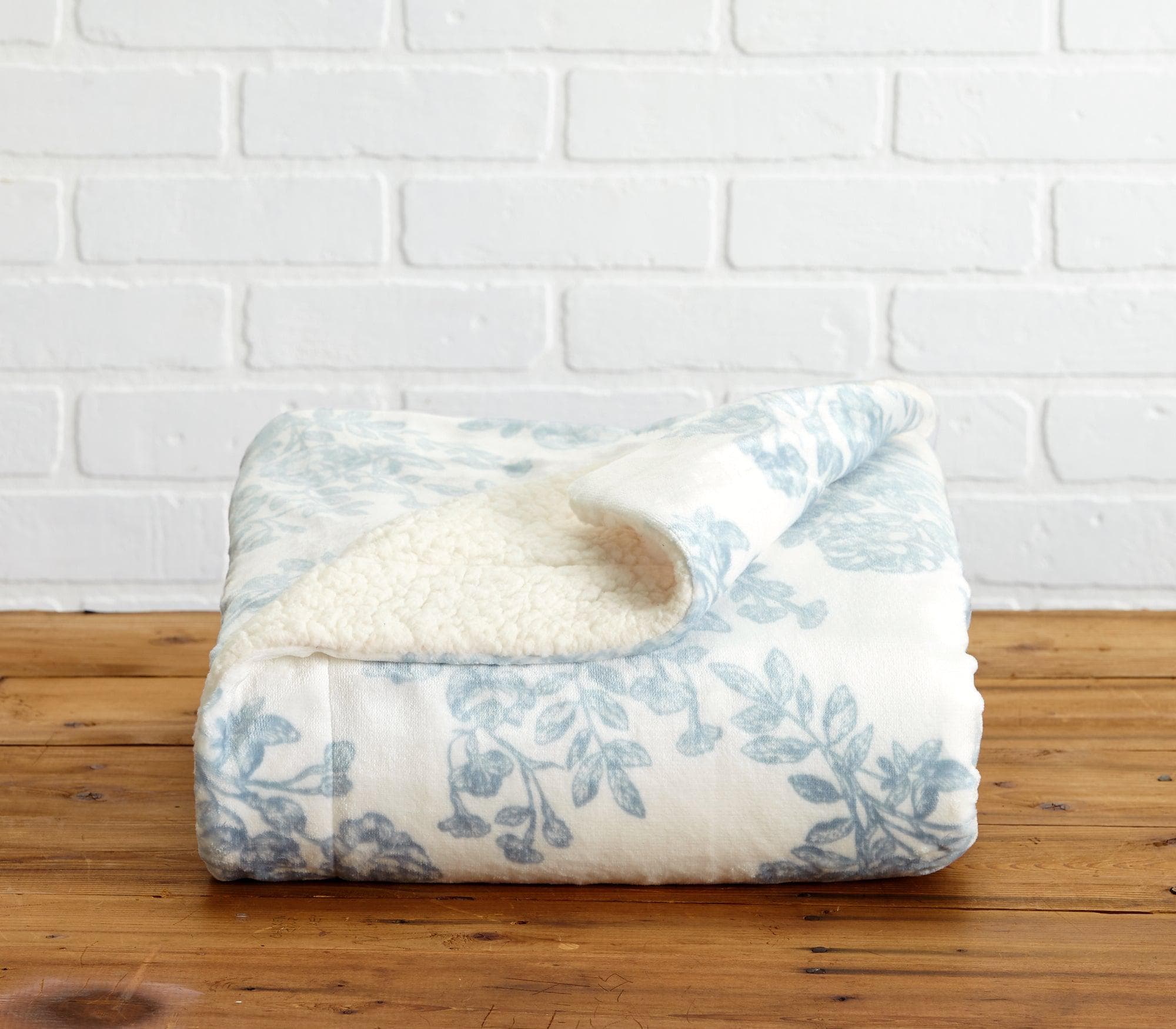 Velvet Plush Sherpa Luxury Bed Blanket - Cielo Collection - Best Buy Furniture