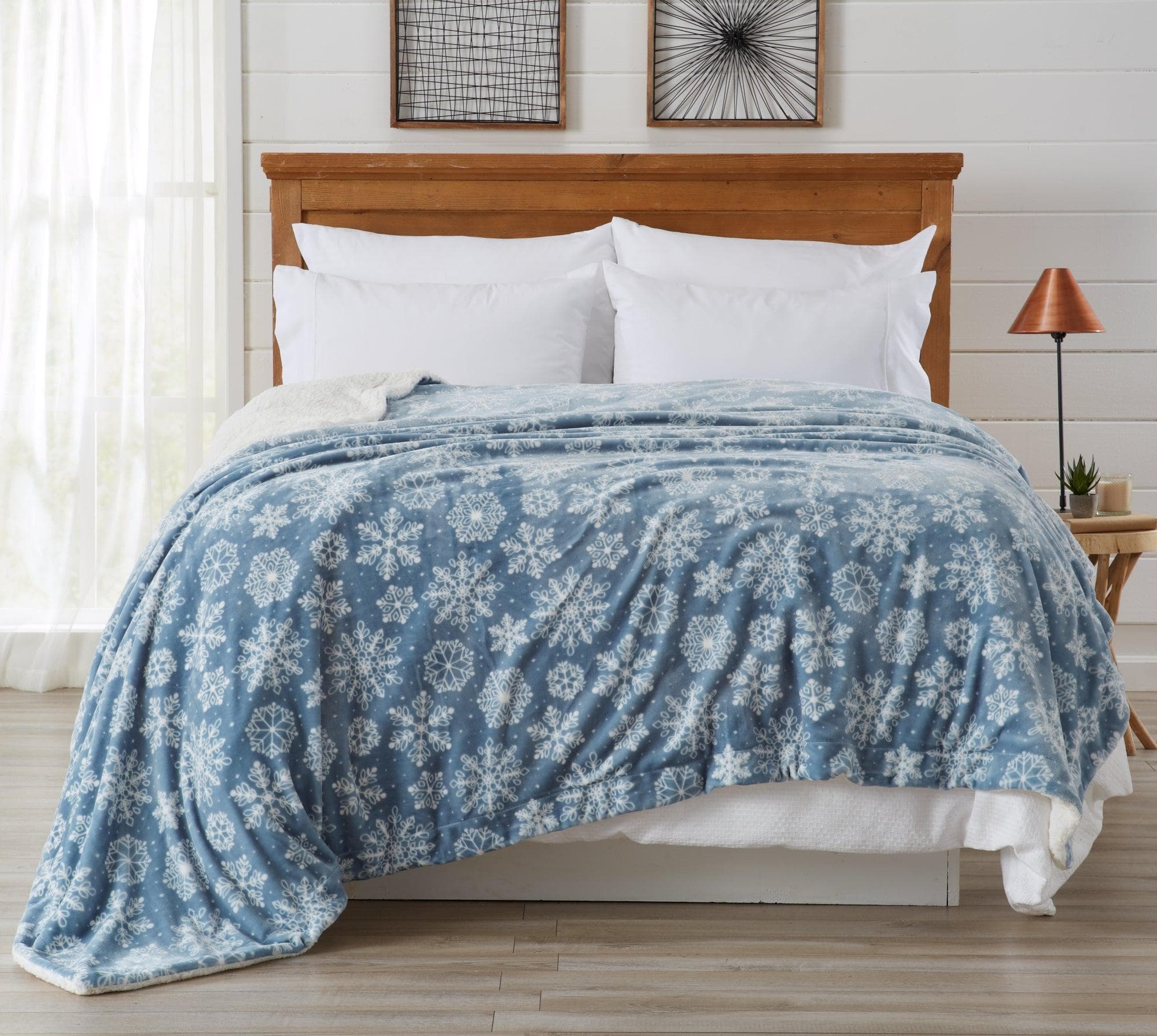 Velvet Plush Sherpa Luxury Bed Blanket - Cielo Collection - Best Buy Furniture