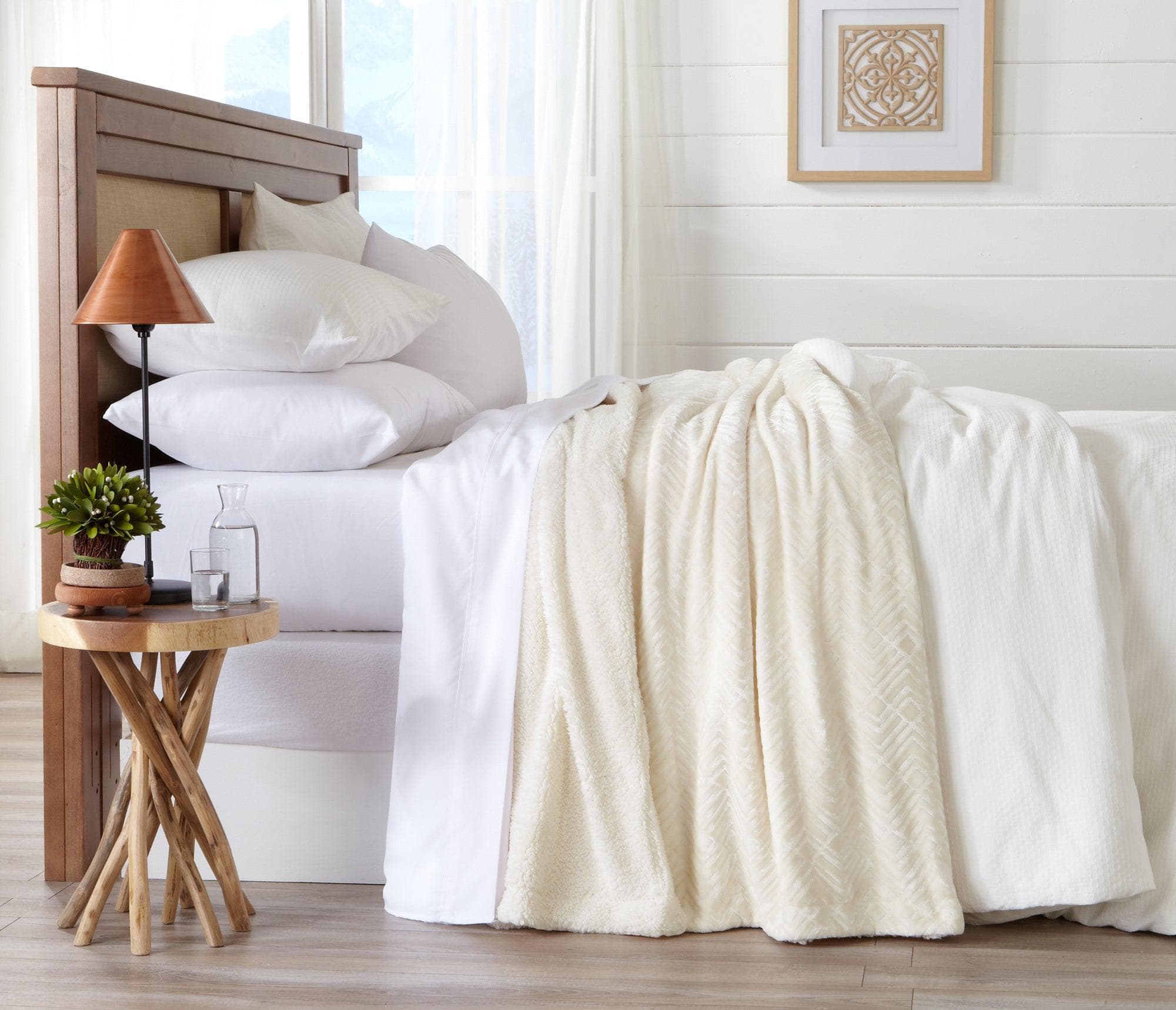 Velvet Plush Sherpa Luxury Bed Blanket - Cielo Collection - Best Buy Furniture