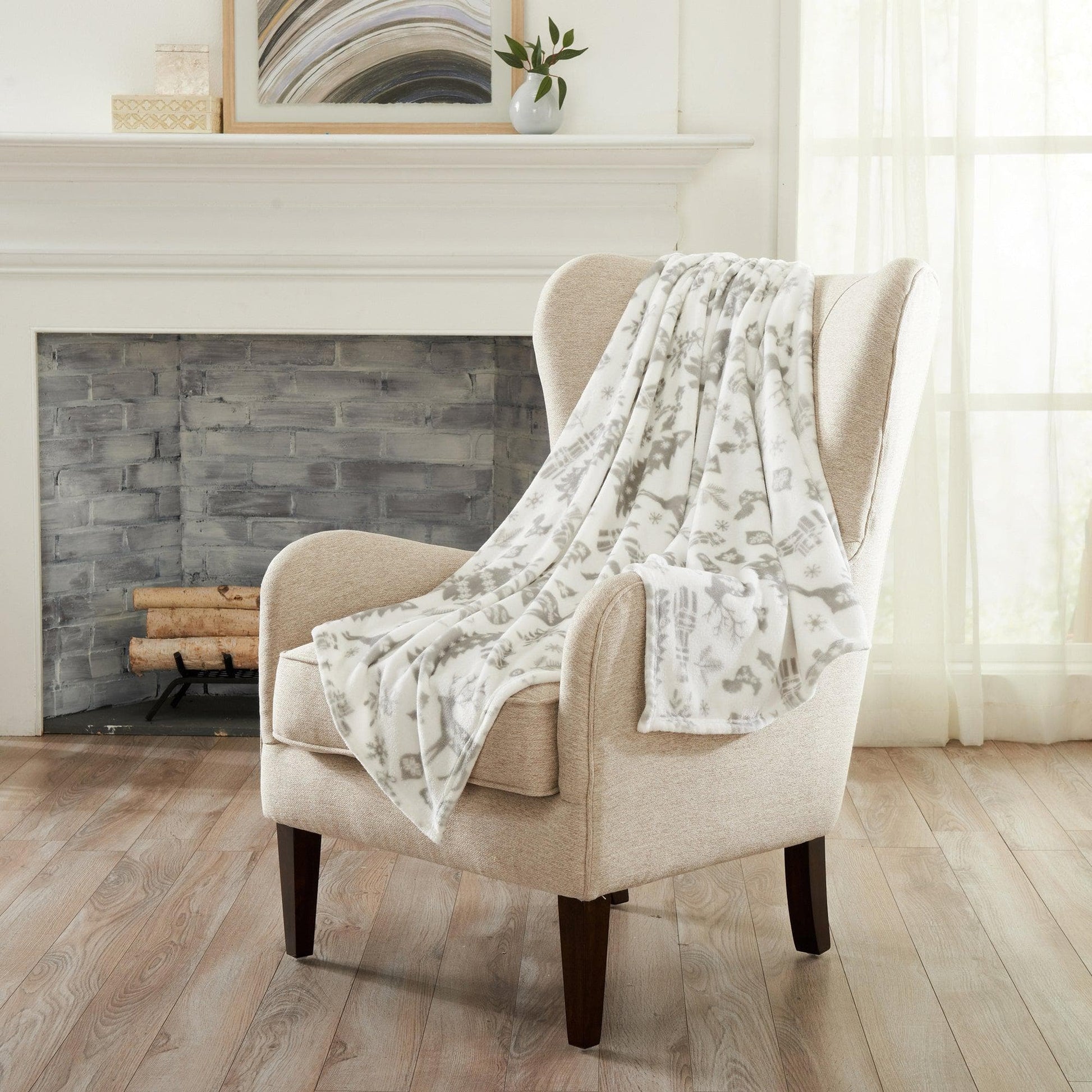 Velvet Throw Blanket - Pearl Collection - Best Buy Furniture