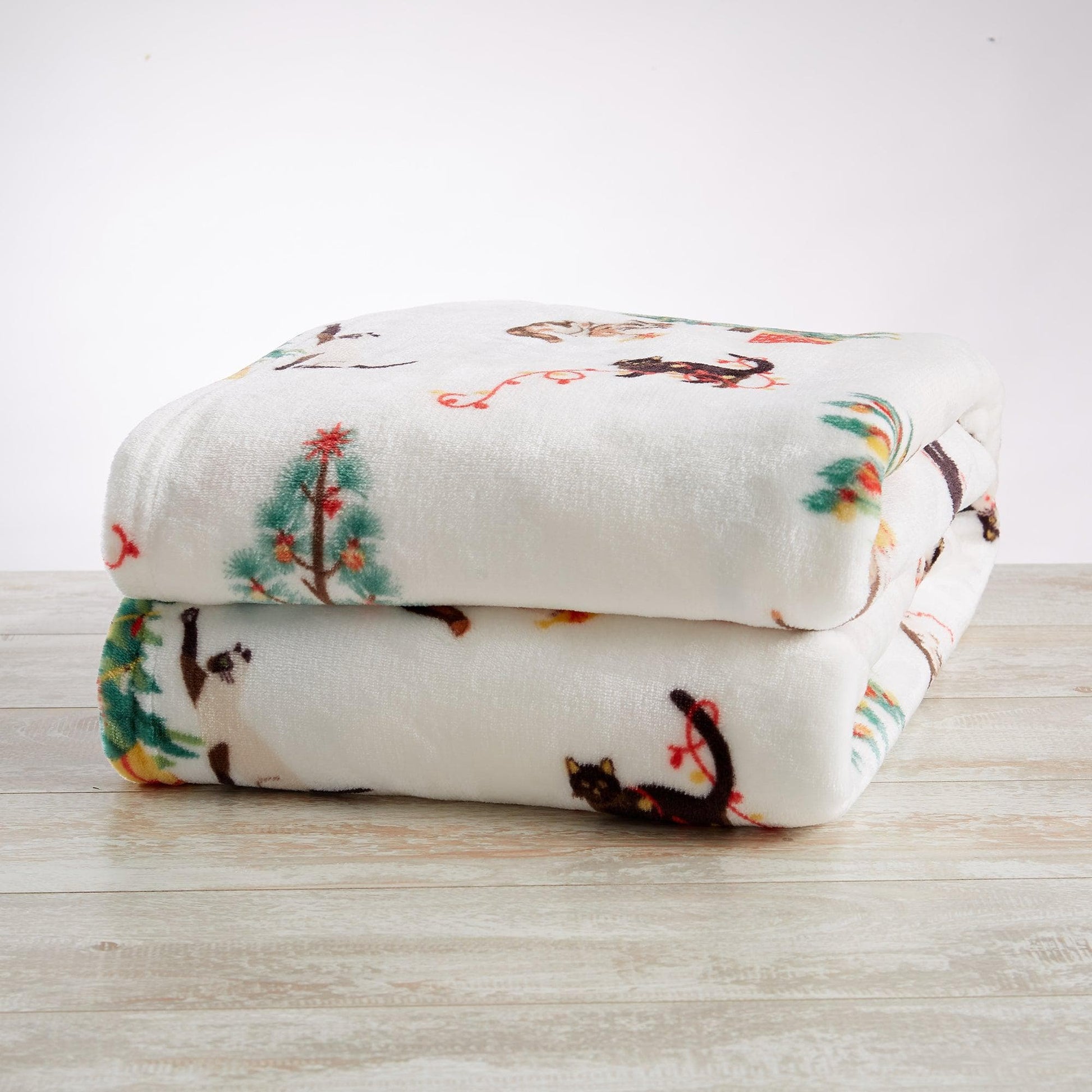 Velvet Throw Blanket - Pearl Collection - Best Buy Furniture