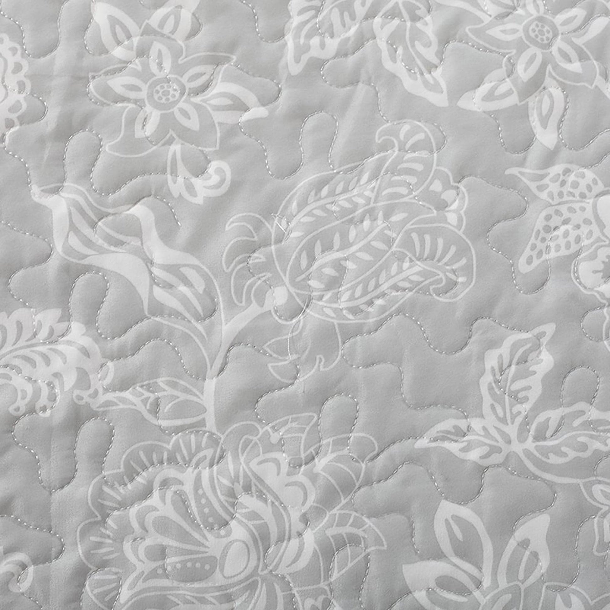 3-Piece Floral Quilt - Emma Collection - Best Buy Furniture